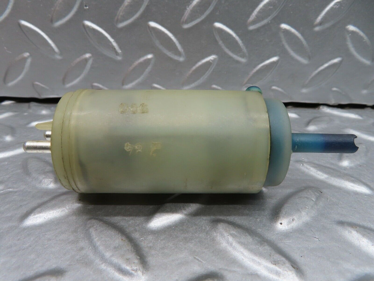 21092 Mercedes-Benz W123 230E Windscreen Washer Pump