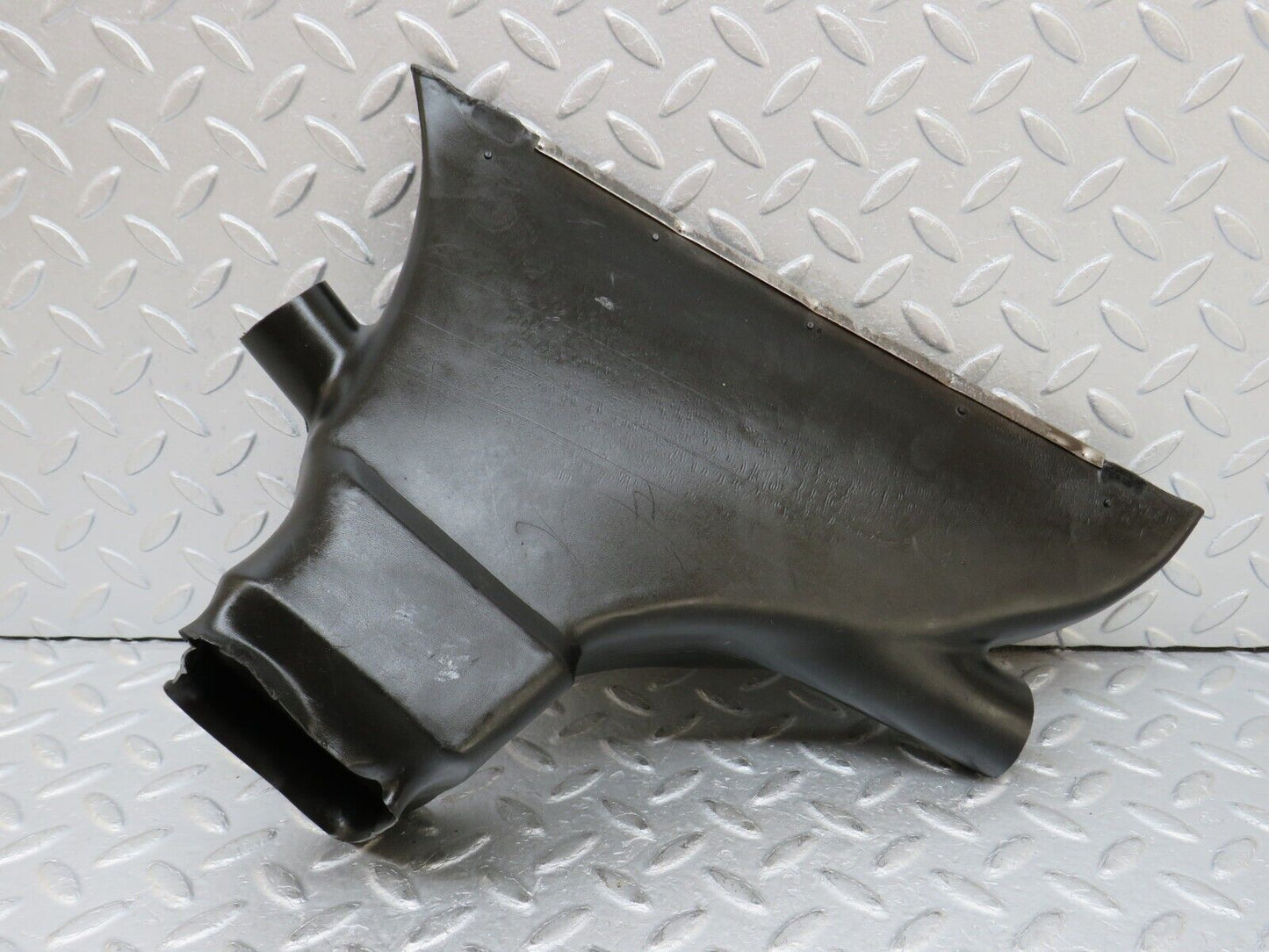 35832 Mercedes-Benz W108 Dashboard Air Vent Duct Right