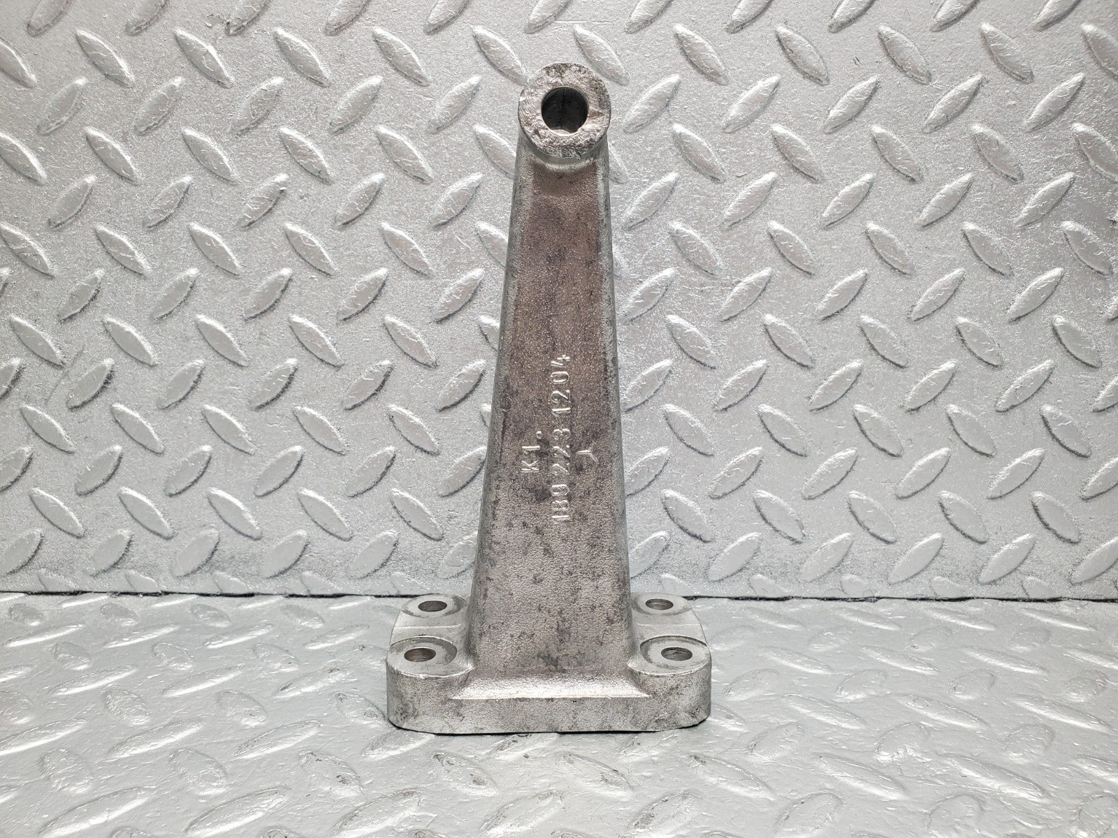 W112 engine mount bracket right side used OEM