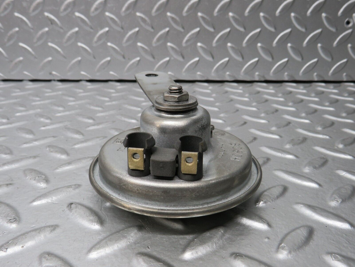 30312 Mercedes-Benz W124 230E Horn Bosch CH2001