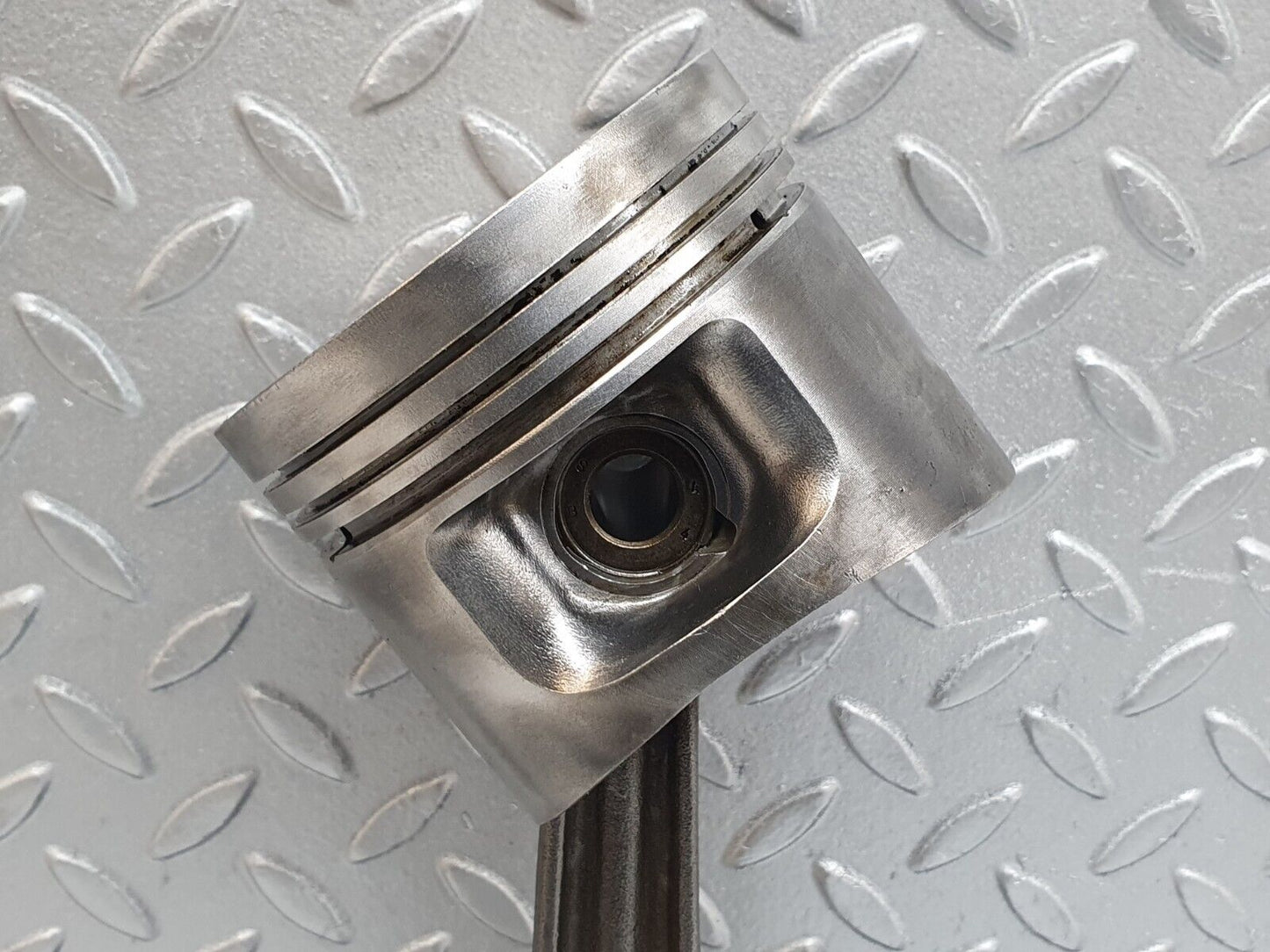 43078 Mercedes-Benz W123 Piston With Connecting Rod 95.485 mm 1020381