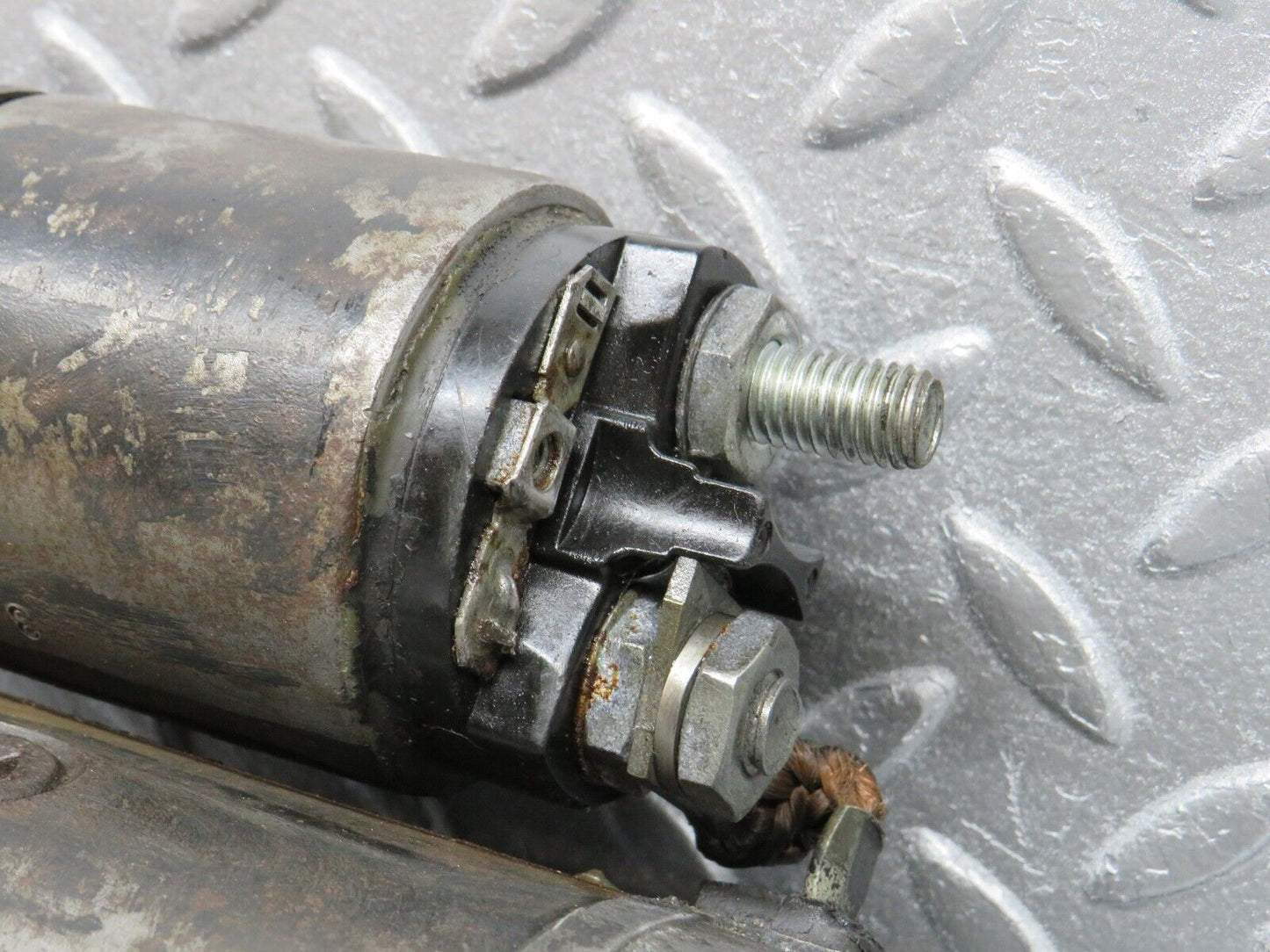40701 Mercedes-Benz W123 300D Starter Motor Bosch 0001362601 0331402542