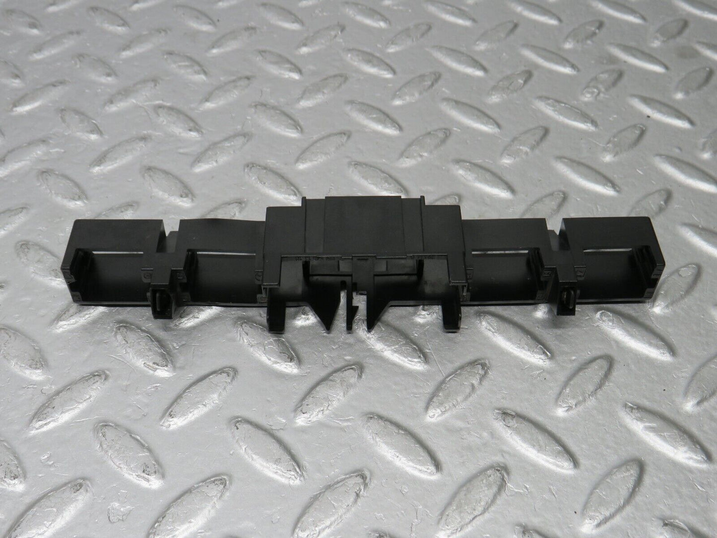 38387 Mercedes-Benz R129 280SL Coupe Connector Holder 1295451340