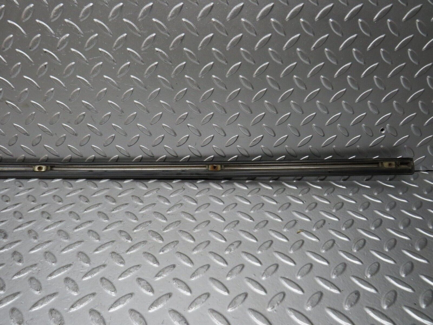 28625 Mercedes-Benz W123 280E Trunk Boot Lid Chrome Moulding Trim
