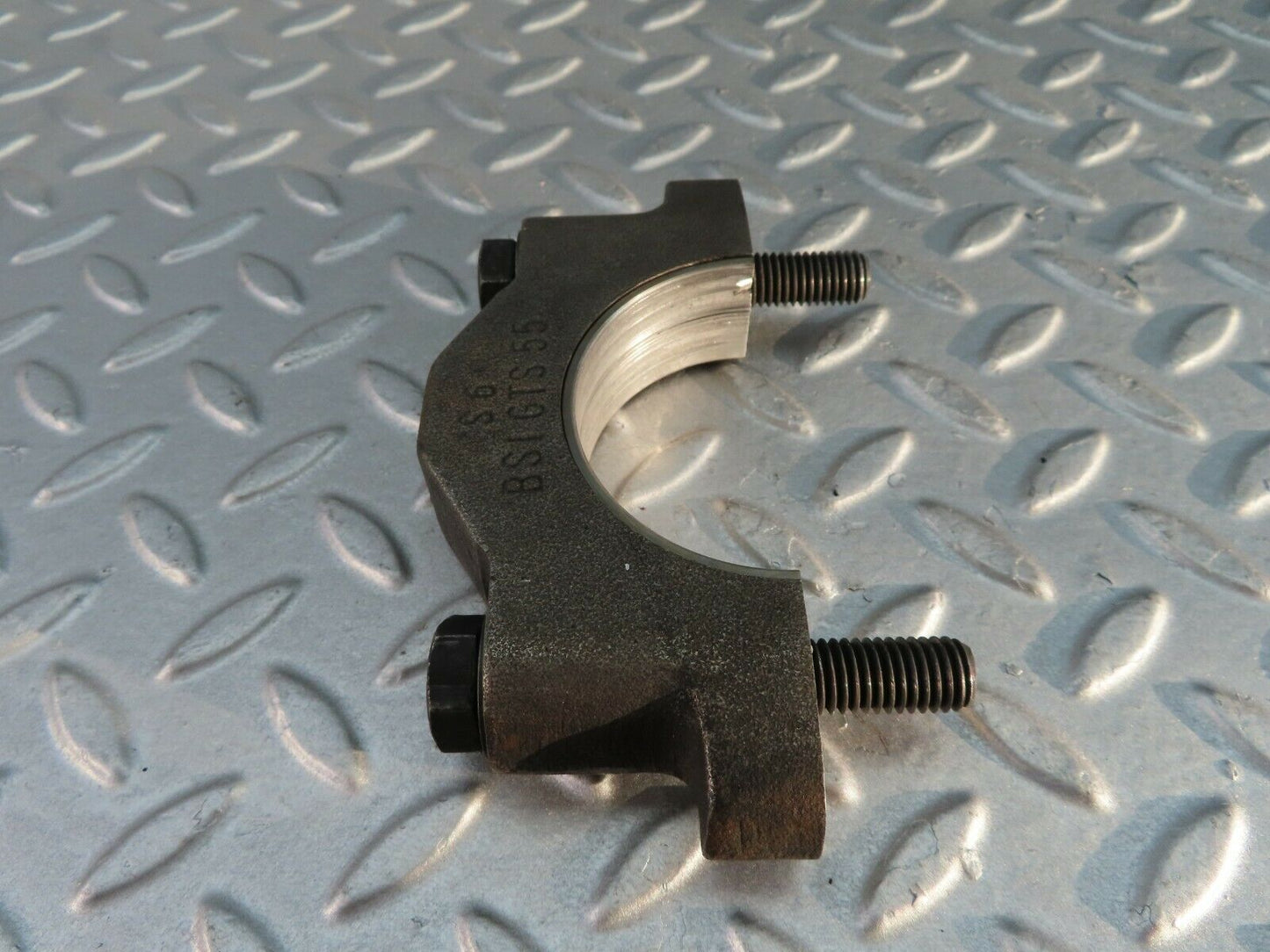8027 Mercedes-Benz W115 220D Crankshaft Bearing Holder Block 6150110111
