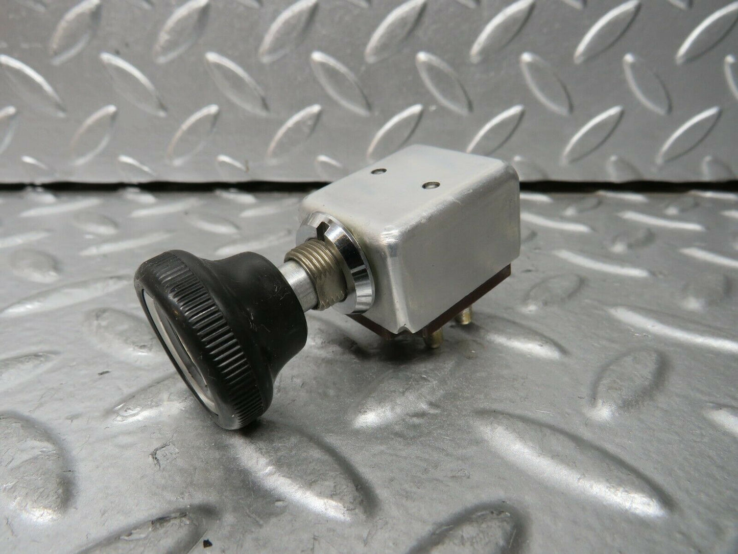 23627 Mercedes-Benz W114 280E Rear Heated Window Switch