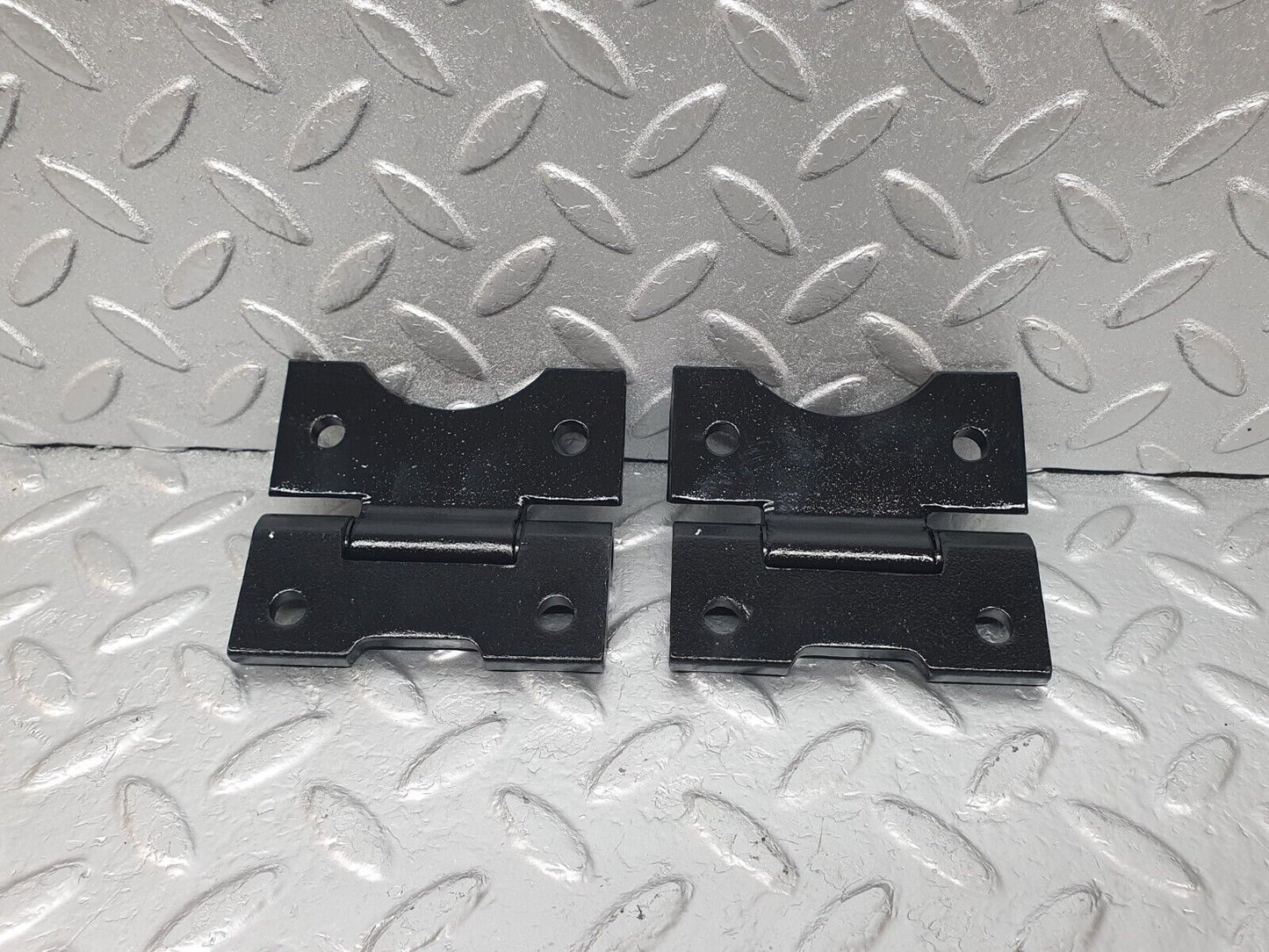 43932 Mercedes-Benz C123 230CE Coupe Door Hinge Pair Right Side 1237200037