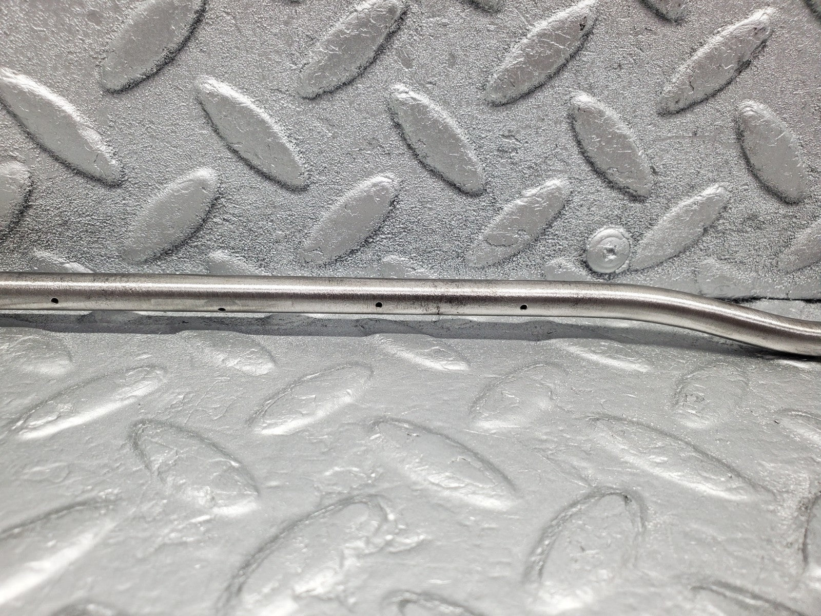 W112 camshaft oil tube used OEM