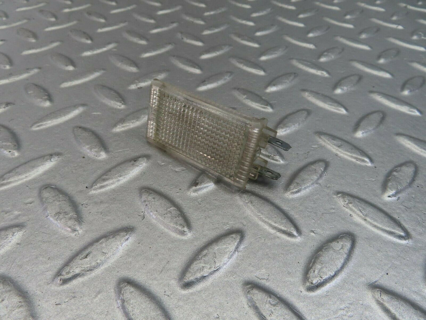 10141 Mercedes-Benz C123 230CE Coupe Glove Box Light