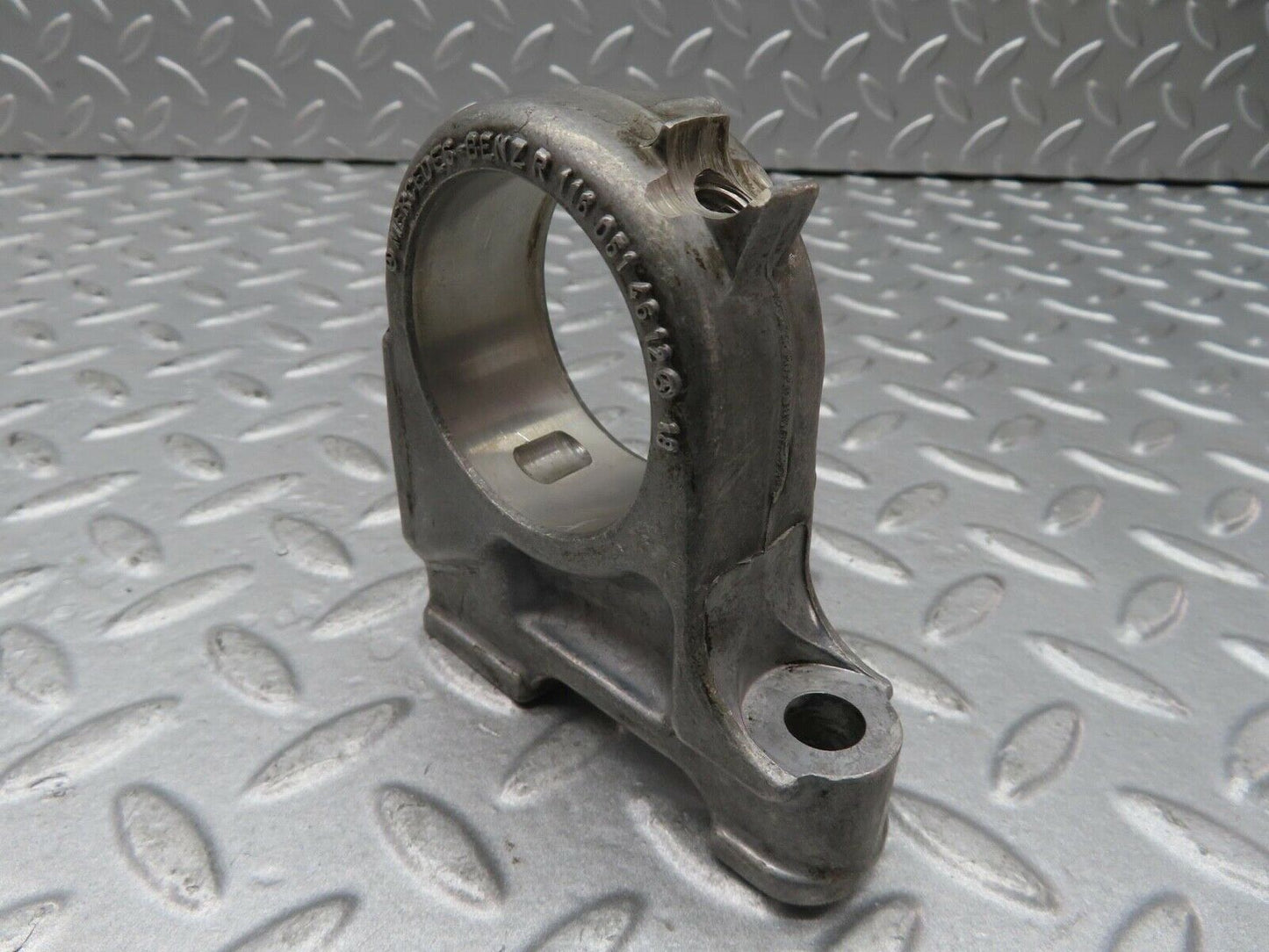 16722 Mercedes-Benz C107 380SLC Camshaft Tower Bearing 1160514612
