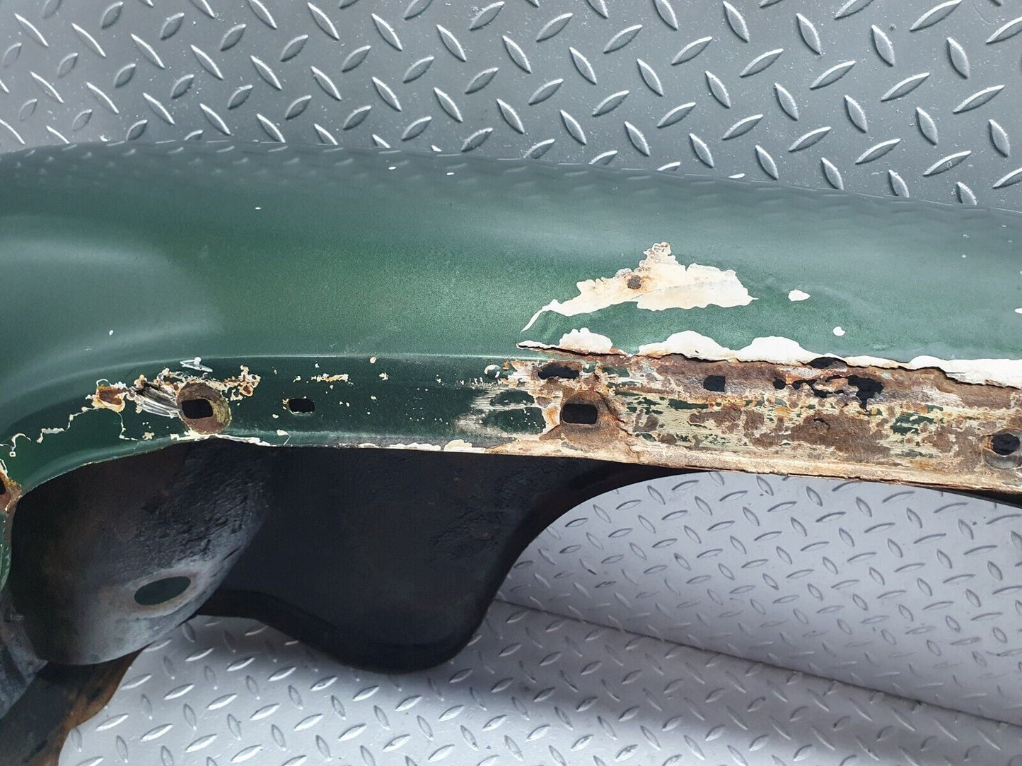 43424 Mercedes-Benz W108 280SE Front Right Wing Fender