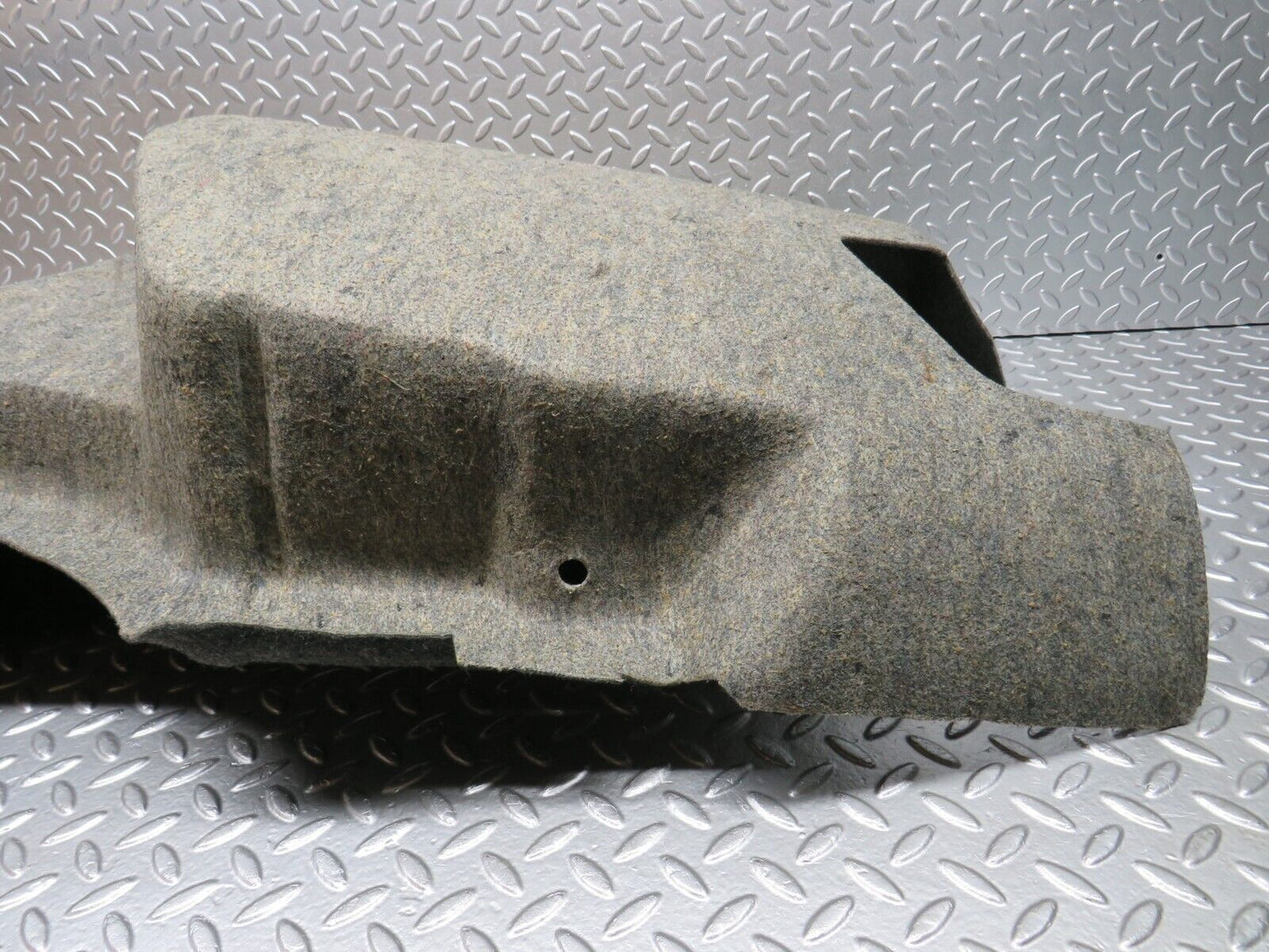 29230 Mercedes-Benz W124 230E Trunk Panel Cover Right