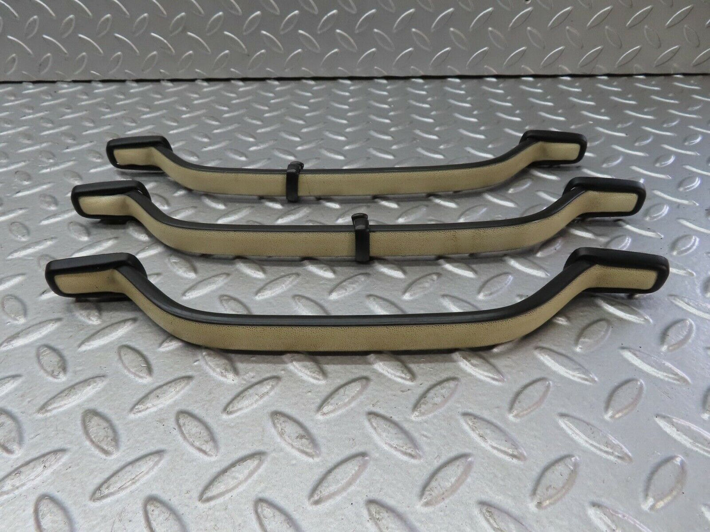 19143 Mercedes-Benz W123 300D Interior Roof Grab Handle Set