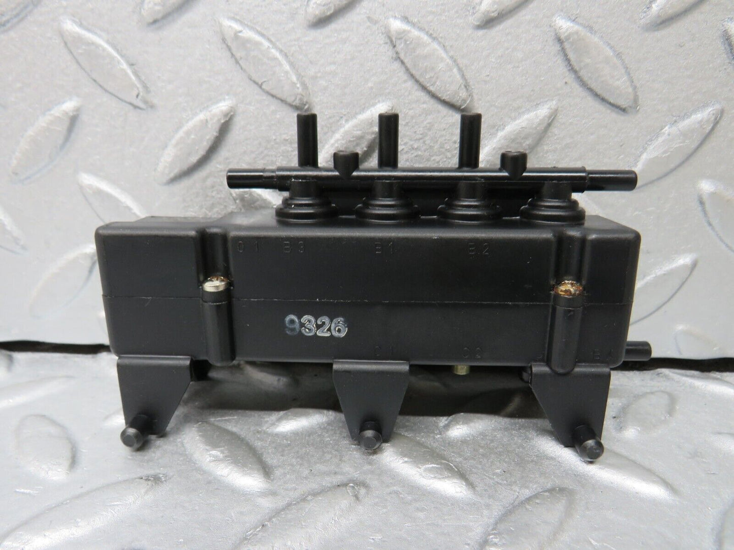 38067 Mercedes-Benz A124 320E Cabriolet Climate Control Module 1248001378