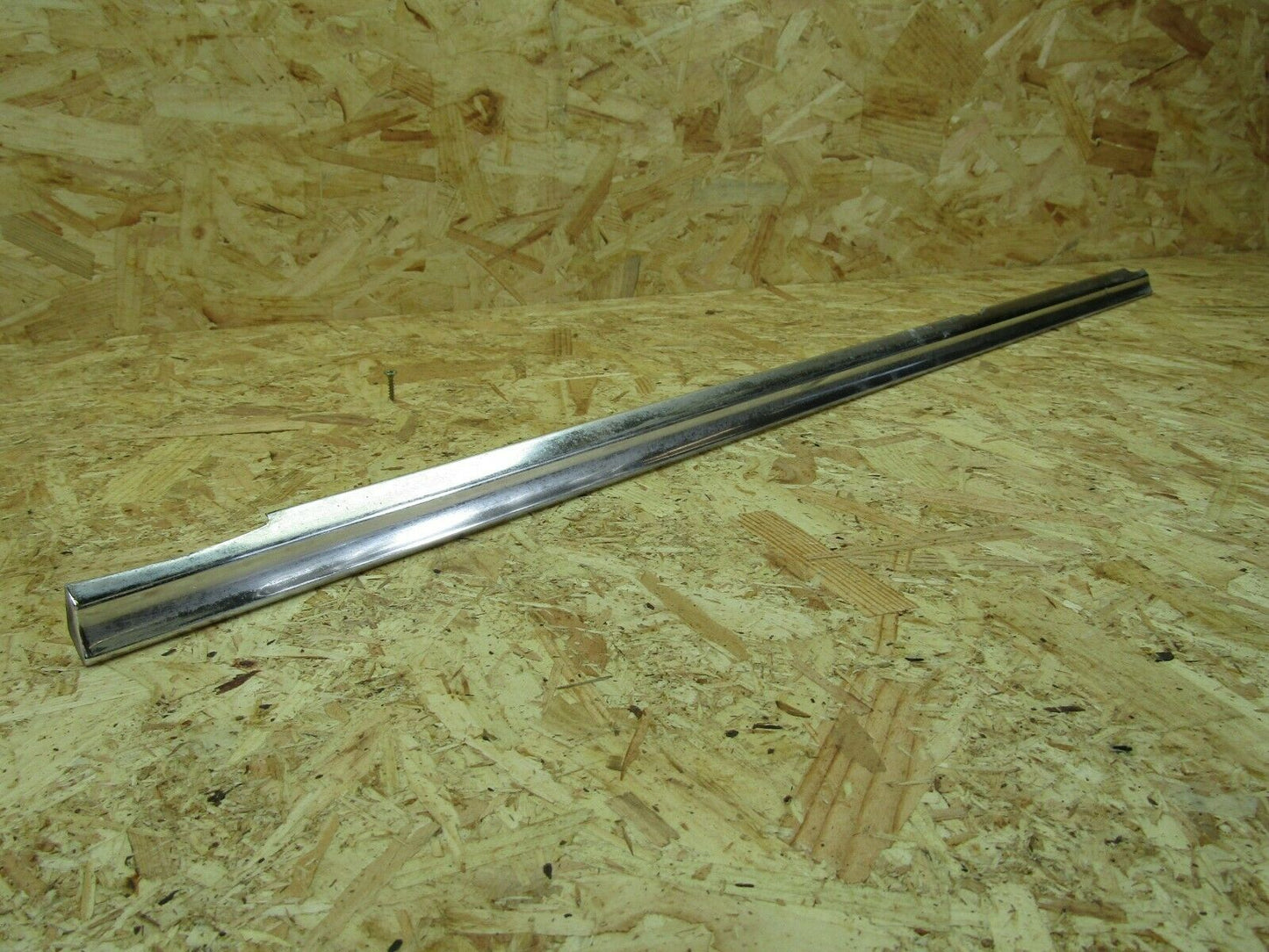 2131 Mercedes-Benz W116 350SE Rear Left Door Chrome Trim