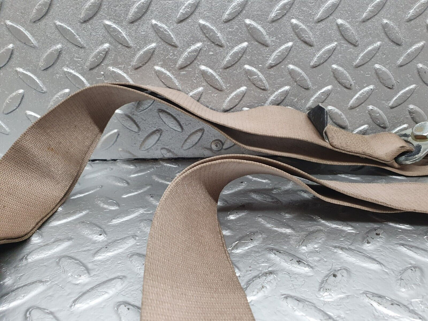 42609 Mercedes-Benz R129 320SL Coupe Rear Seat Belt With Buckles 1298600085 1298600369