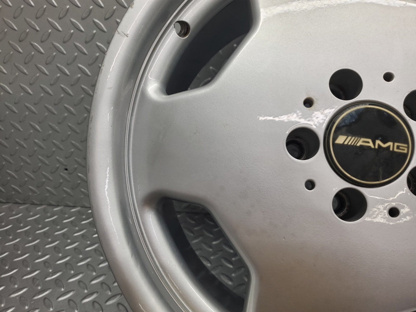 W124 Wagon alloy wheel set 8jx18 h2 et37 used OEM