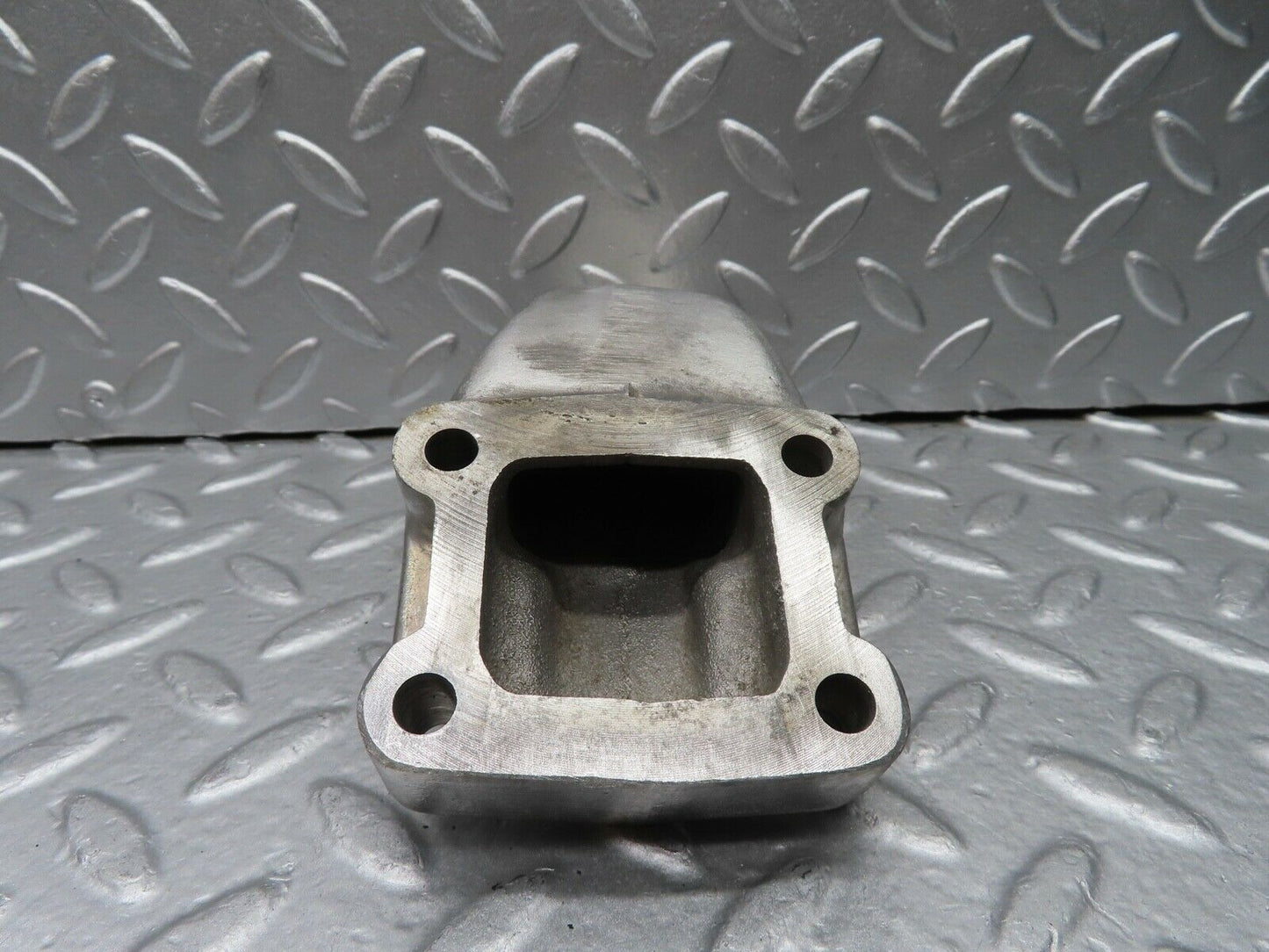20633 Mercedes-Benz R107 450SL Engine Mount Bracket Left 1162232204