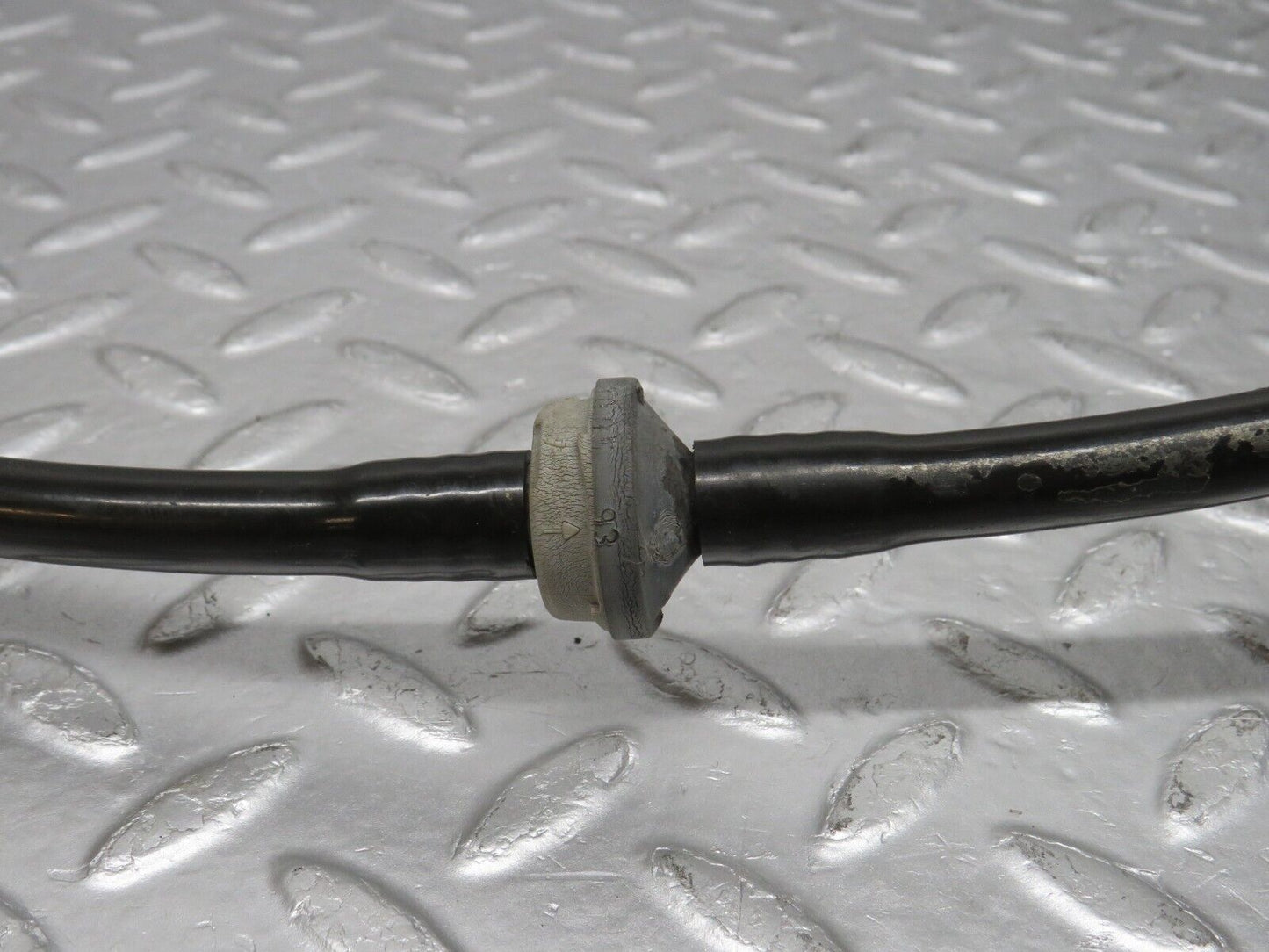 39218 Mercedes-Benz R107 500SL Coupe Brake Servo Vacuum Pipe
