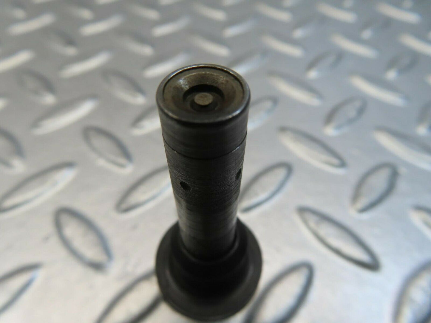 11478 Mercedes-Benz C123 230CE Coupe Fuel Injector Bosch 0437502010