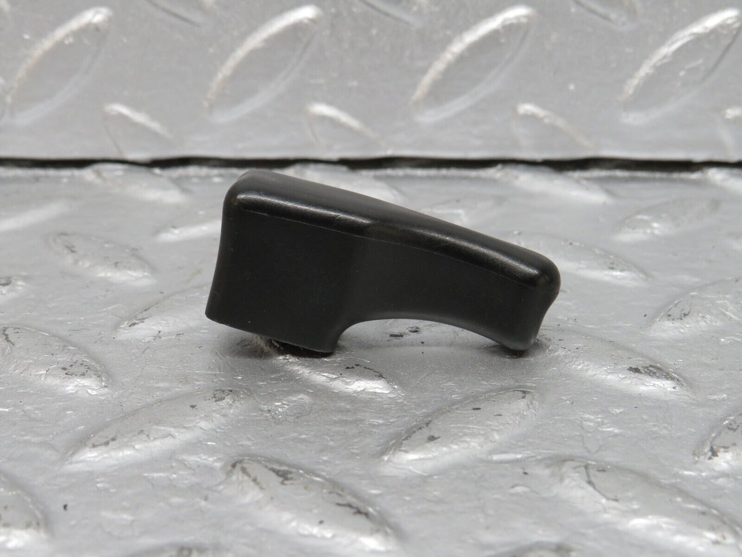 40098 Mercedes-Benz R107 350SL Coupe Mirror Adjustment Knob
