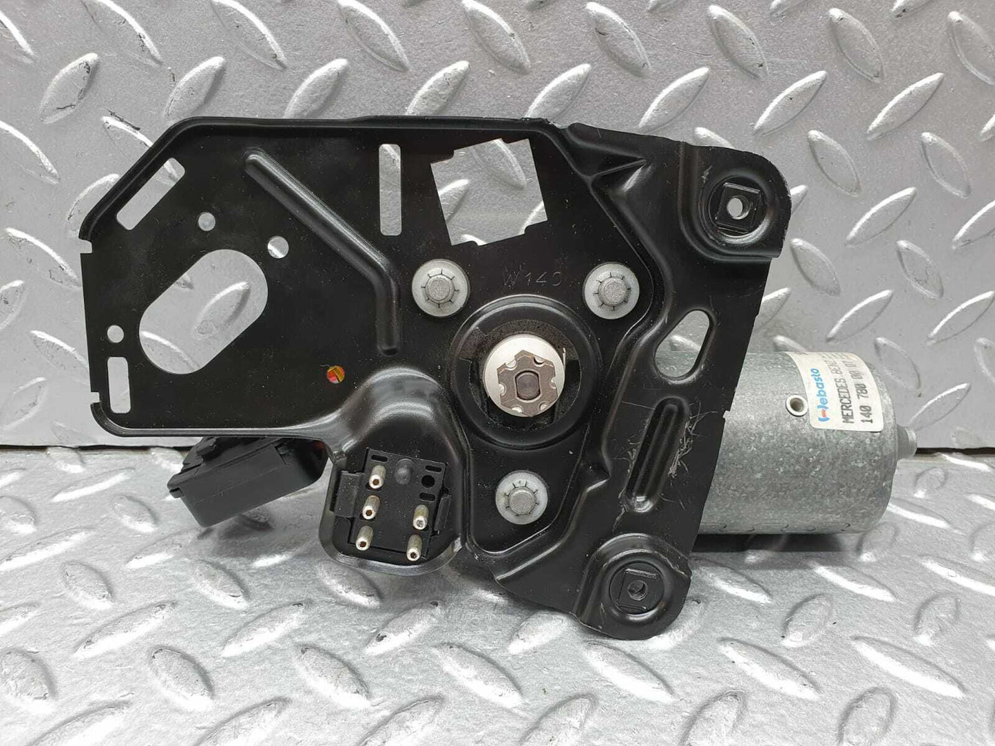14972 Mercedes-Benz W140 S320 Sunroof Motor Without Mechanism 1407800007