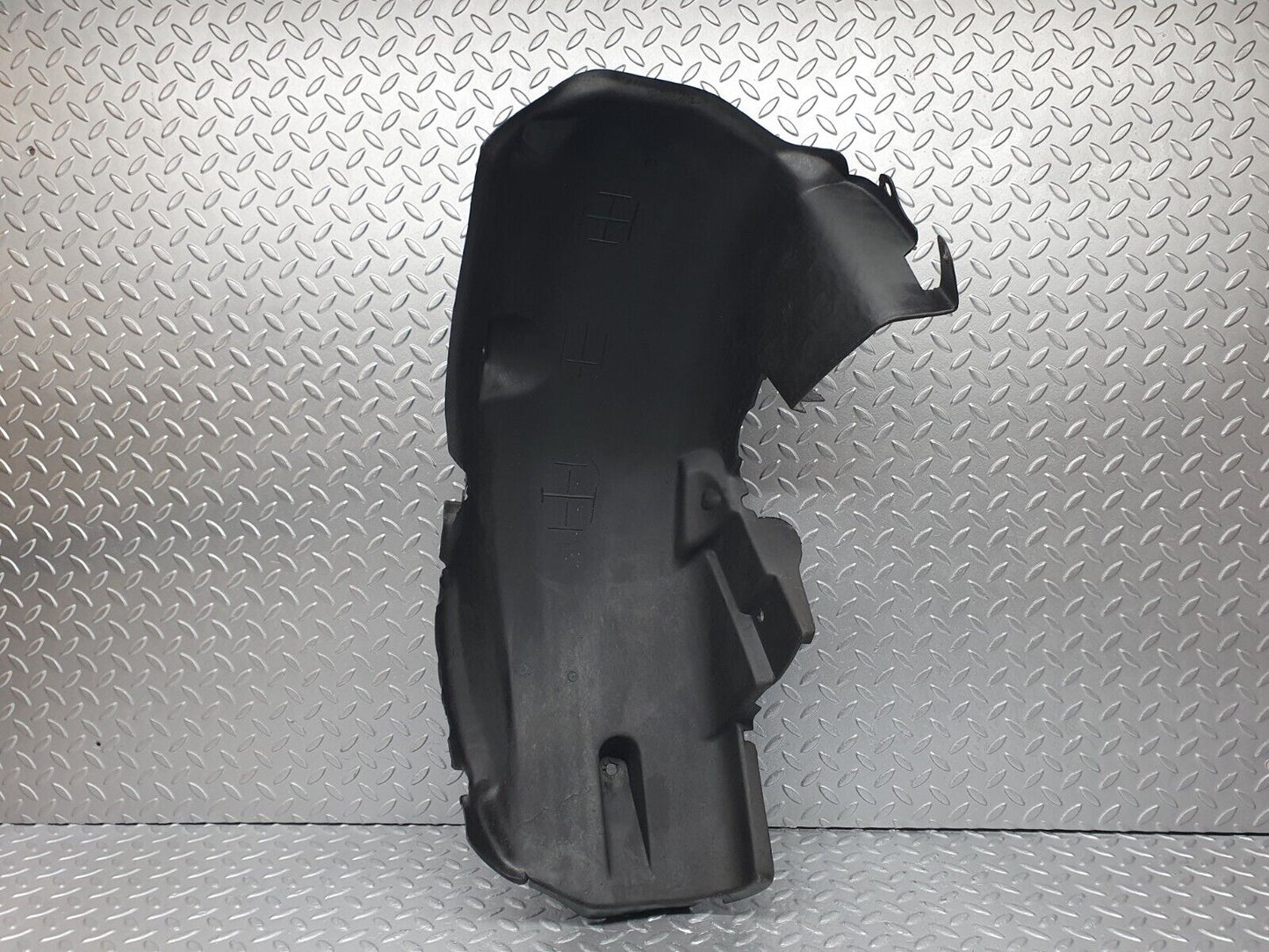 41928 Mercedes-Benz W202 C200 Rear Right Inner Fender Splash Guard 2026983830