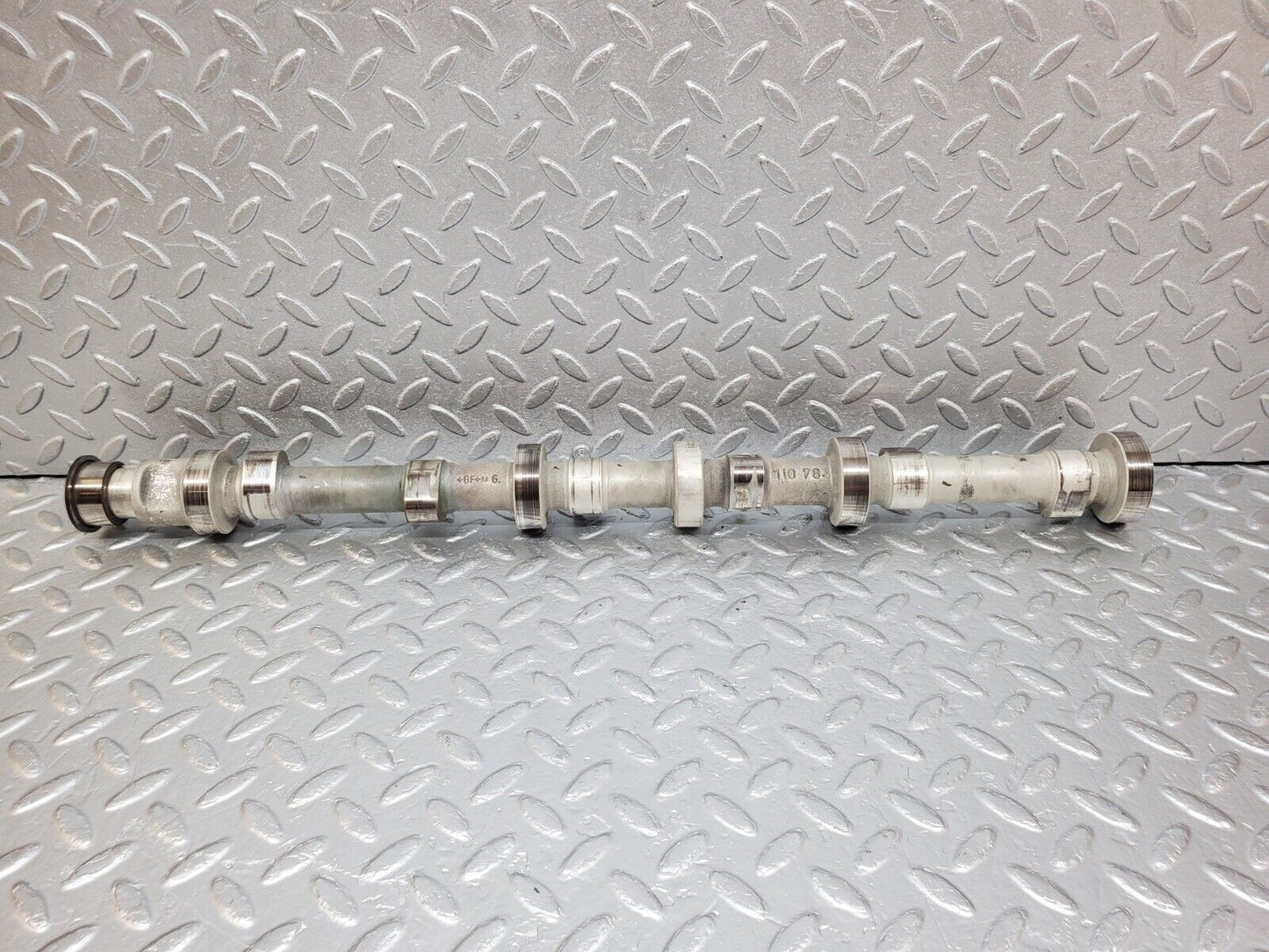 45432 Mercedes-Benz 280E M110.988 Camshaft Exhaust Side 11078