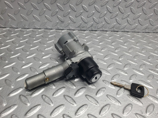 W124 Wagon steering lock ignition switch with key used OEM