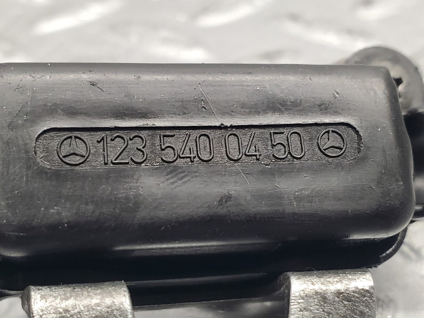 47100579