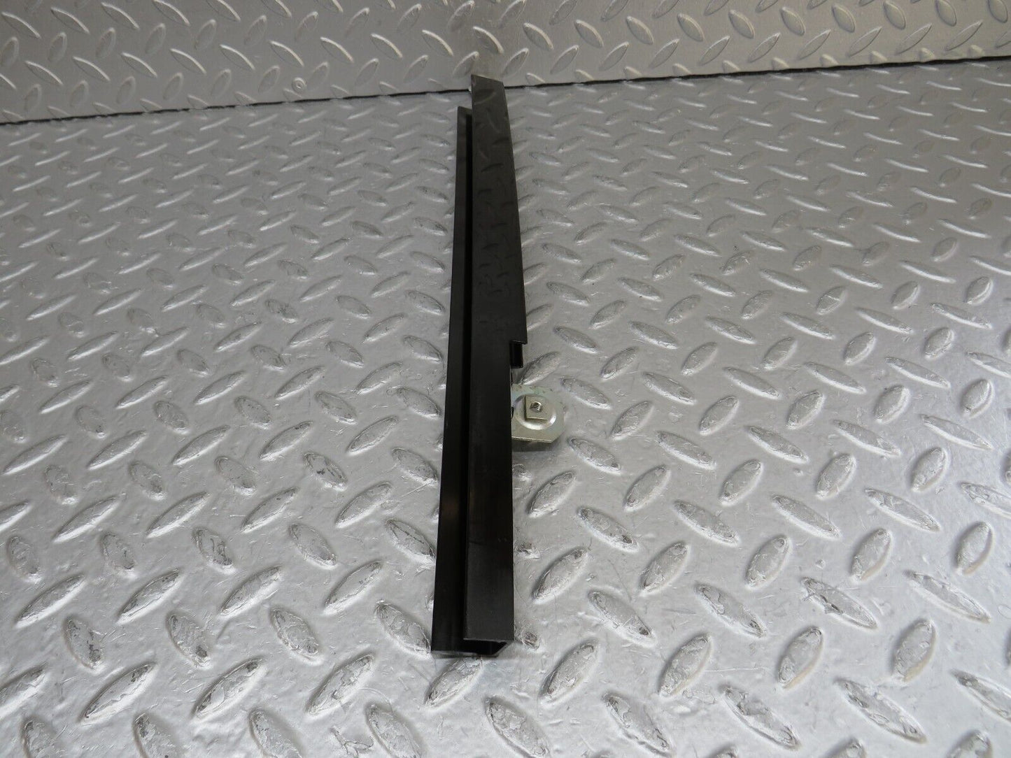 35257 Mercedes-Benz W221 Rear Left Door Window Channel 2217300119