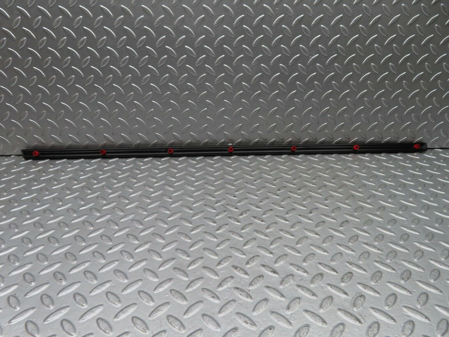 21105 Mercedes-Benz W123 230E Rear Left Door Centre Moulding Trim
