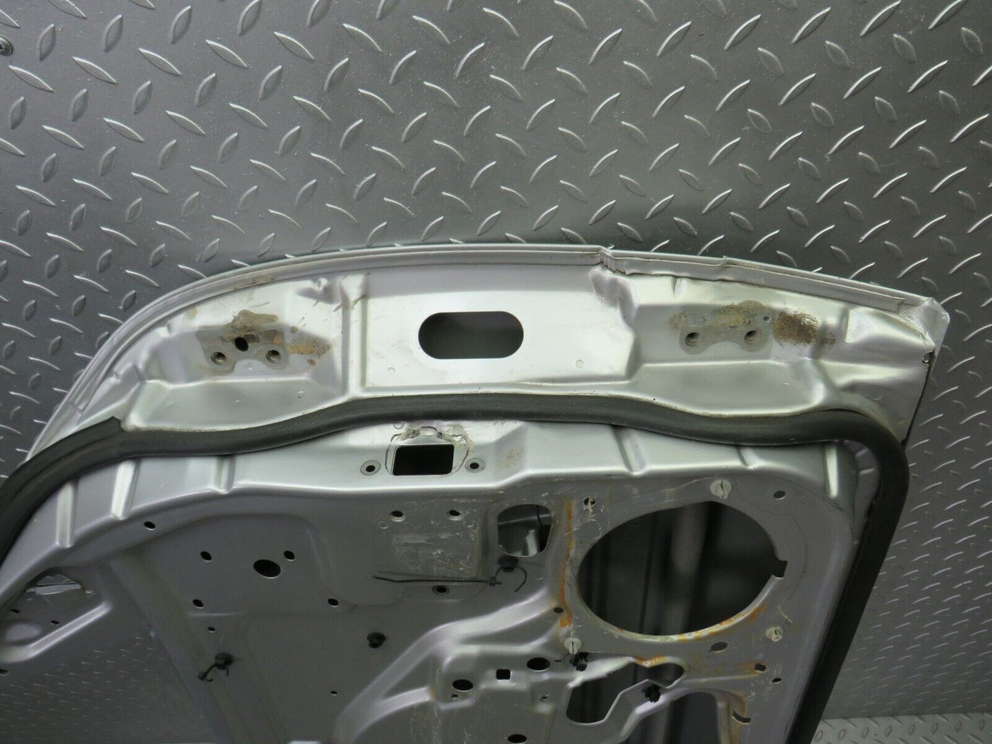 34726 Mercedes-Benz W210 320E Front Left Door