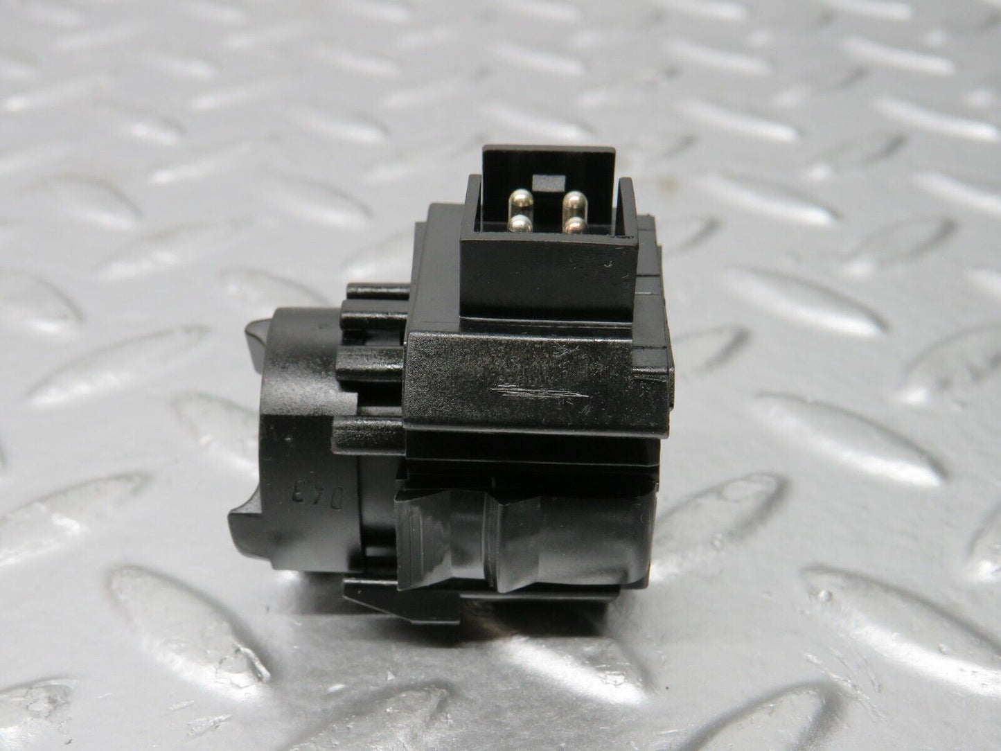 31612 Mercedes-Benz W201 190LE 1.8L Kick Down Switch 0025452214