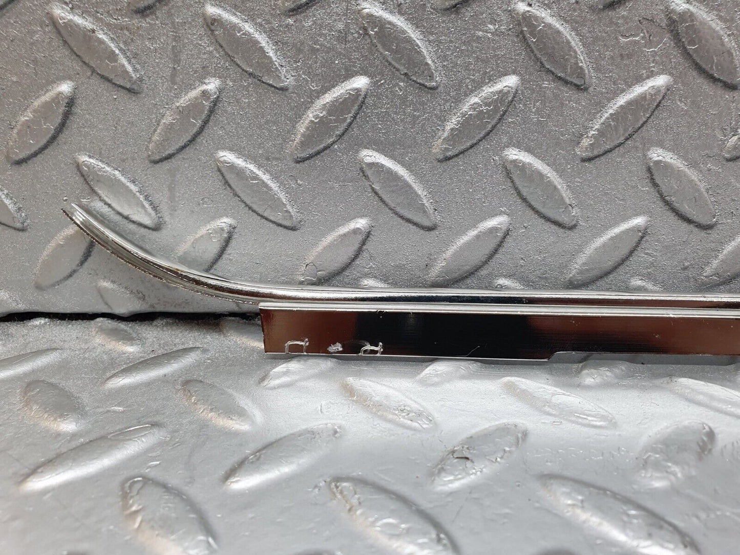 44156 Mercedes-Benz C123 230CE Coupe Seat Belt Presenter Cover Trim Left 1236921922