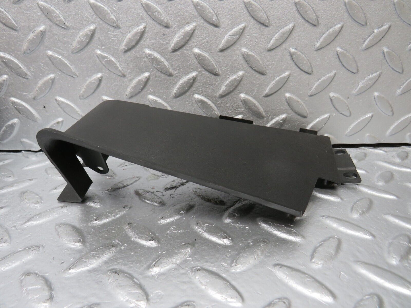 39621 Mercedes-Benz R129 320SL Coupe Radiator Fan Shroud Cover 1295051388 1295051288 1295051788