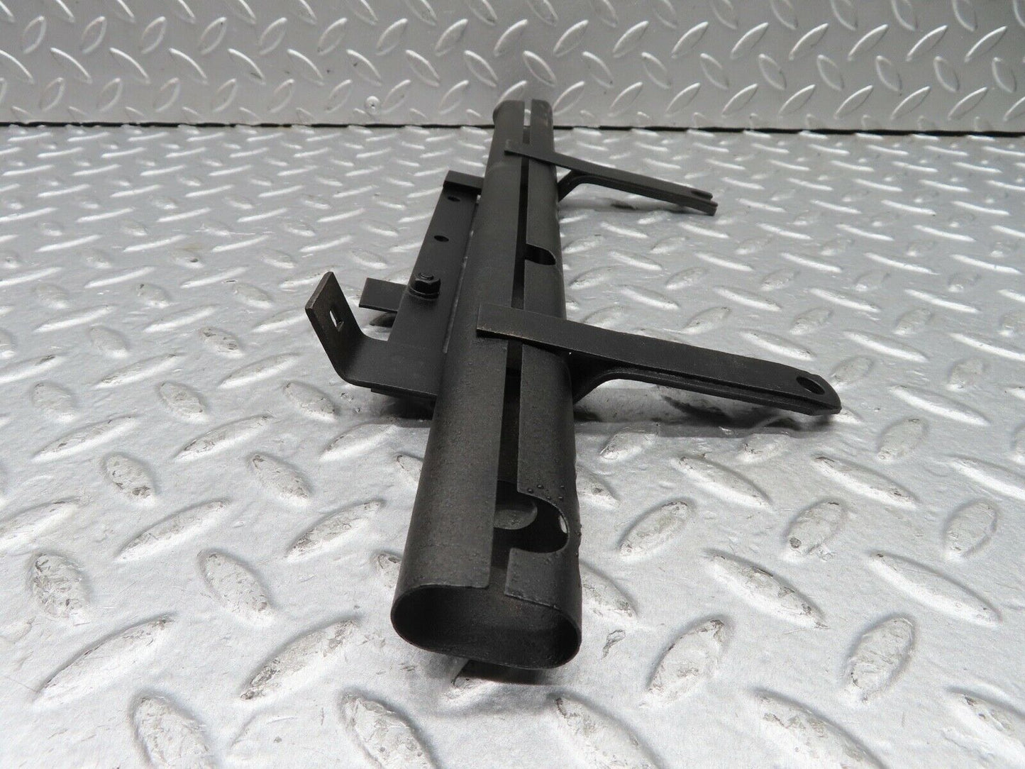 18295 Mercedes-Benz W111 220SE Coupe Ignition Wire Holder