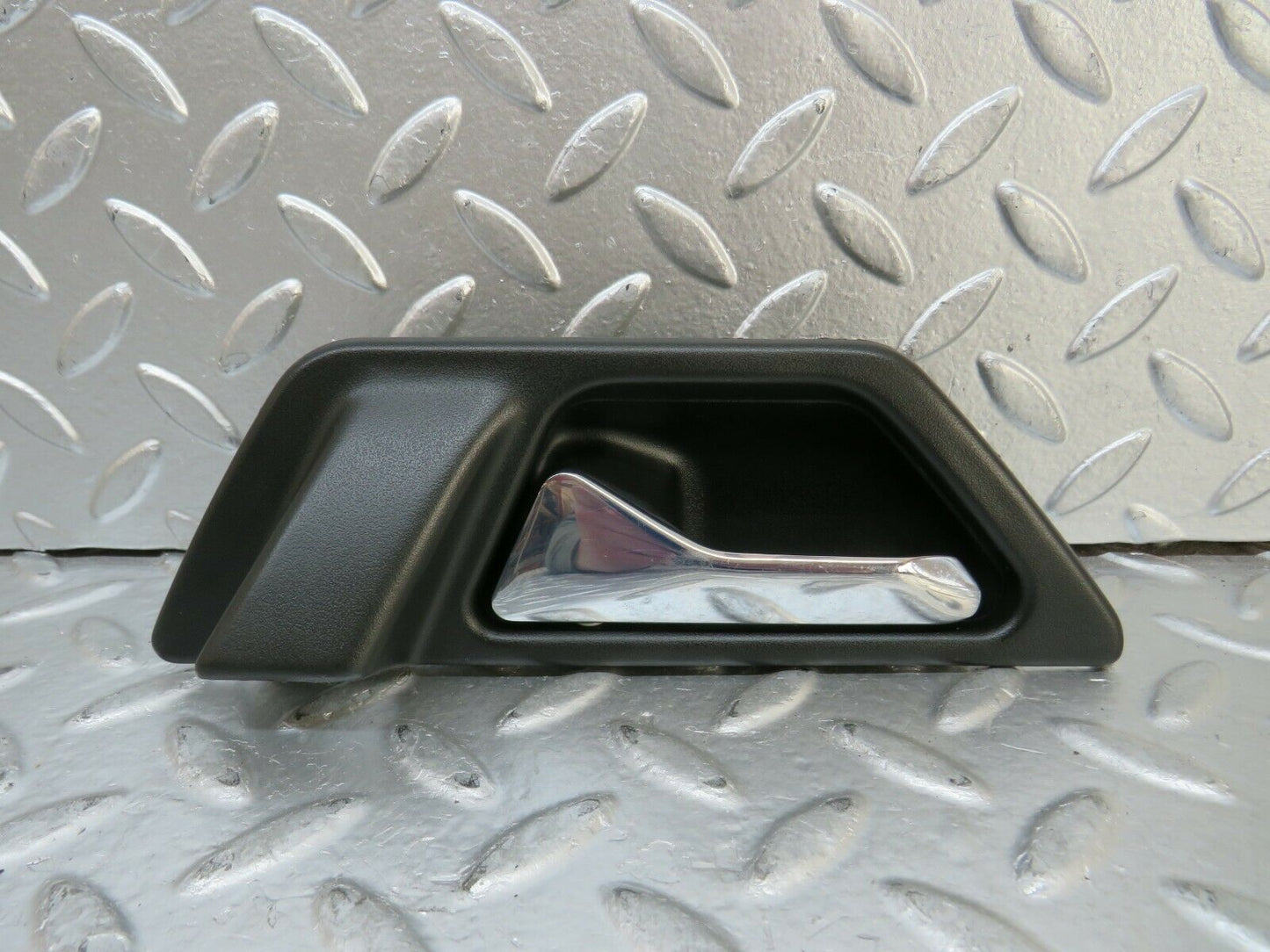 24205 Mercedes-Benz S124 220TE Interior Door Handle Left Side 1247600161
