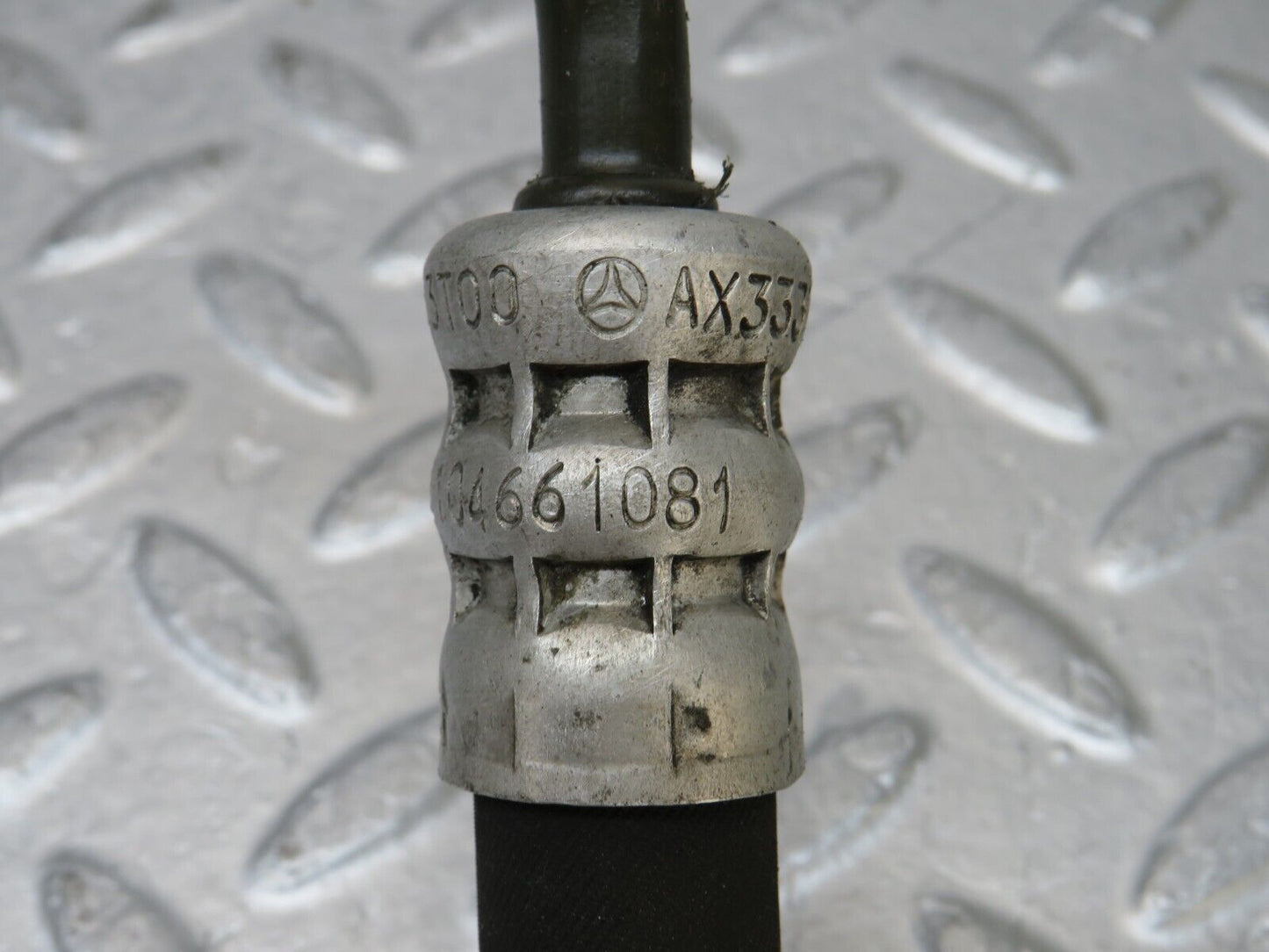 35048 Mercedes-Benz W210 320E Power Steering Hose Pipe 2104661081