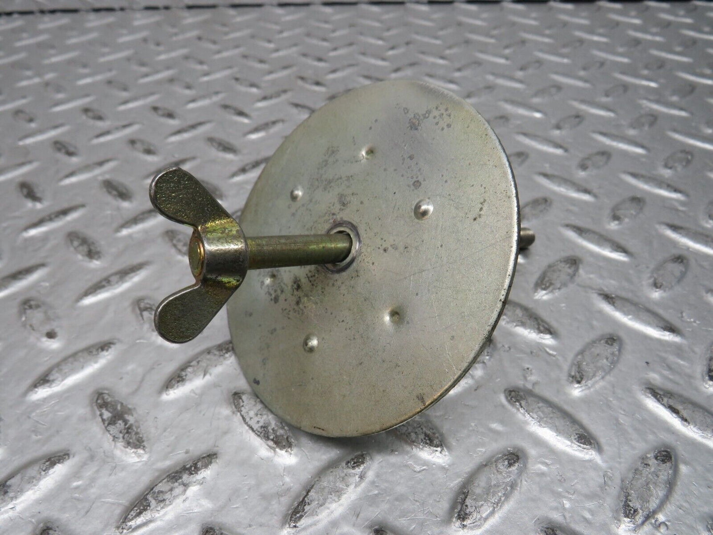 28611 Mercedes-Benz W123 230E Spare Wheel Holder