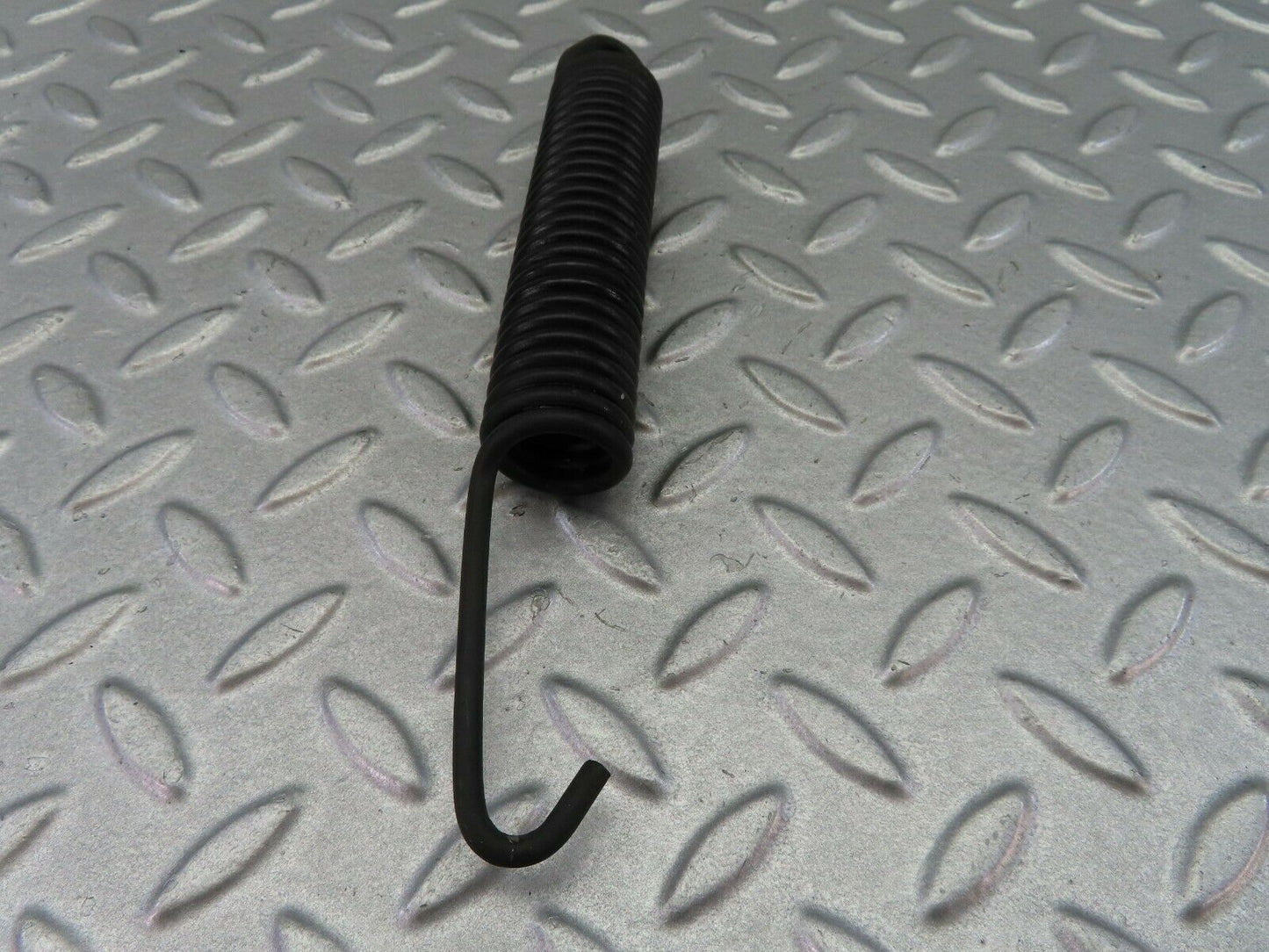 7941 Mercedes-Benz W115 220D Bonnet Hinge Spring