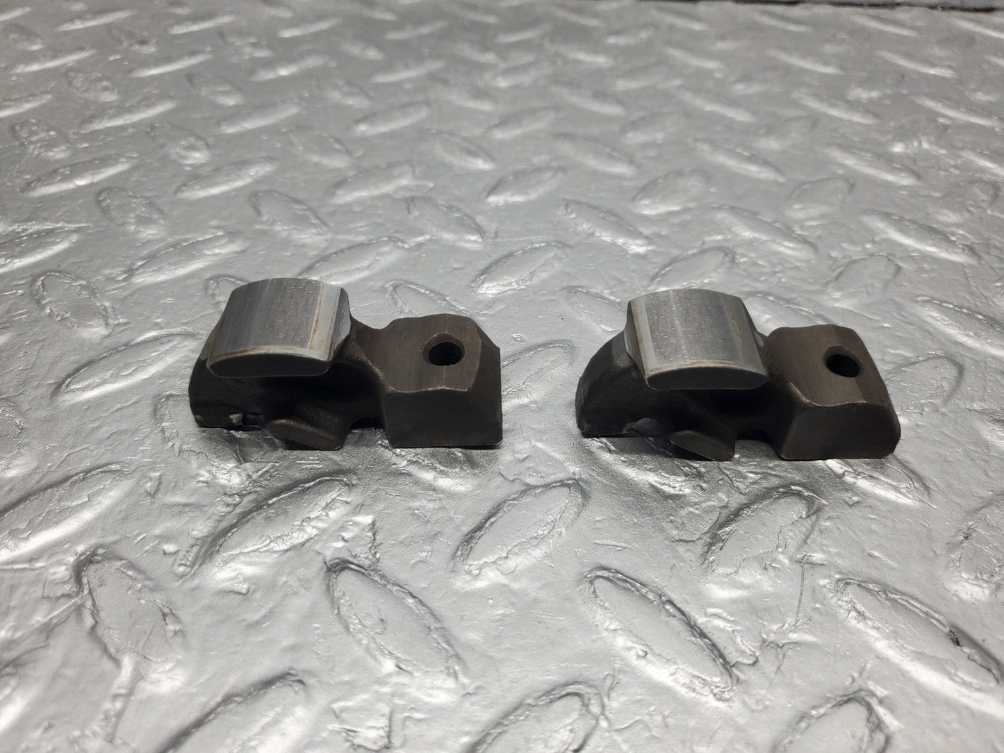 W126 Coupe rocker arm used OEM