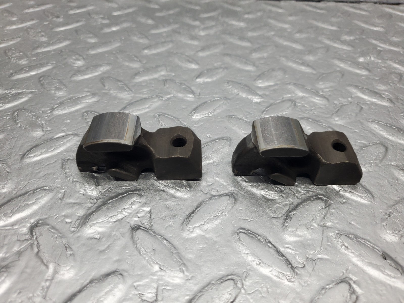 W126 Coupe rocker arm used OEM