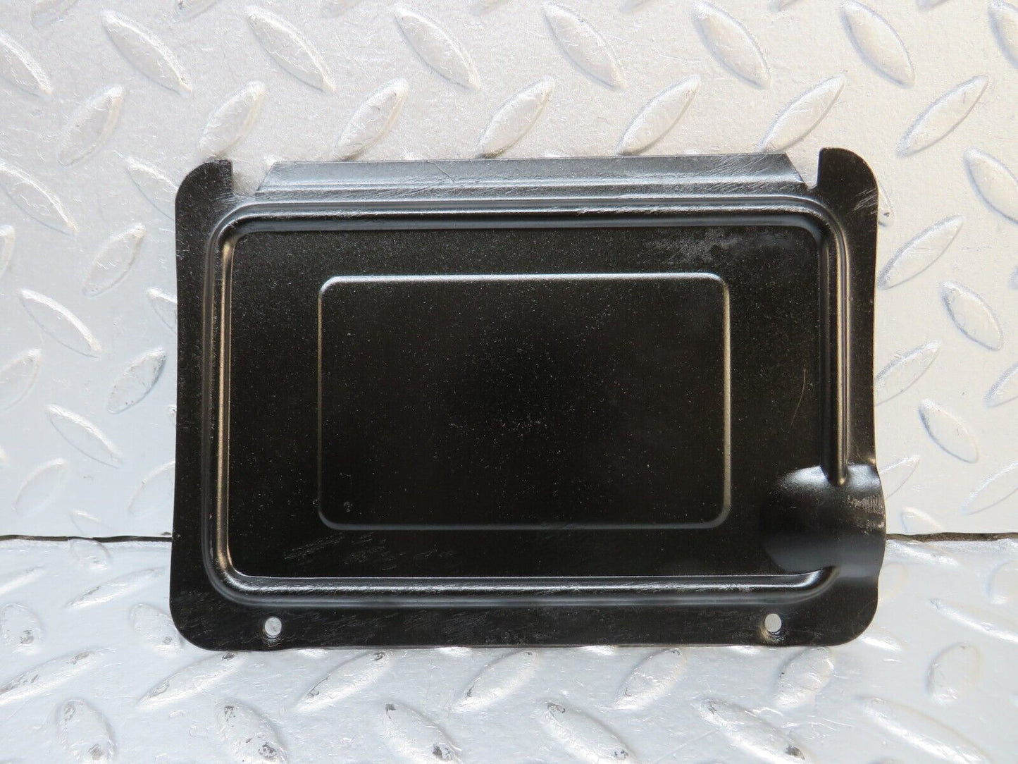 39924 Mercedes-Benz R107 350SL Coupe Trunk Boot Access Panels