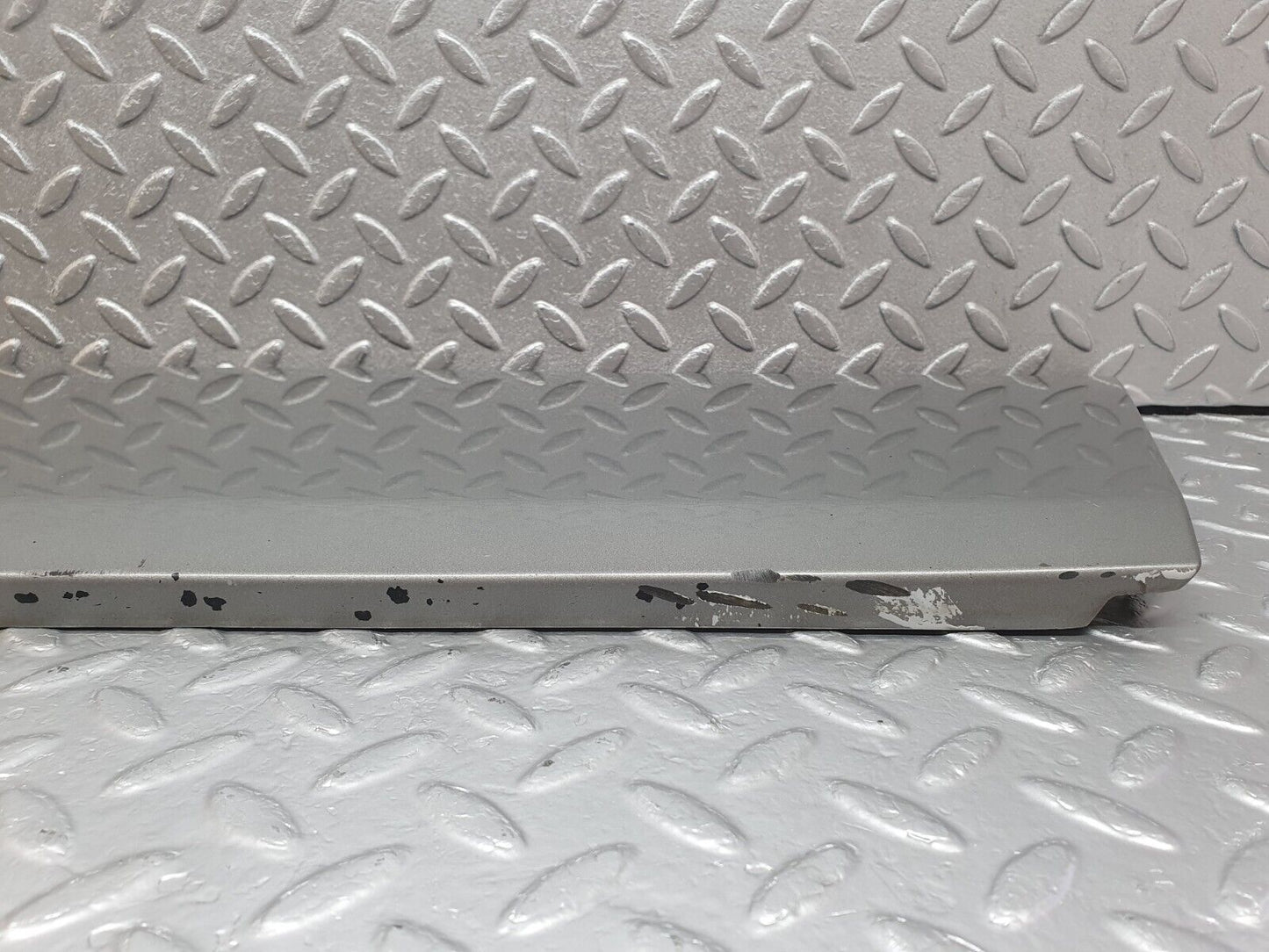42873 Mercedes-Benz W201 190 Rear Left Door Moulding Trim 2016905740