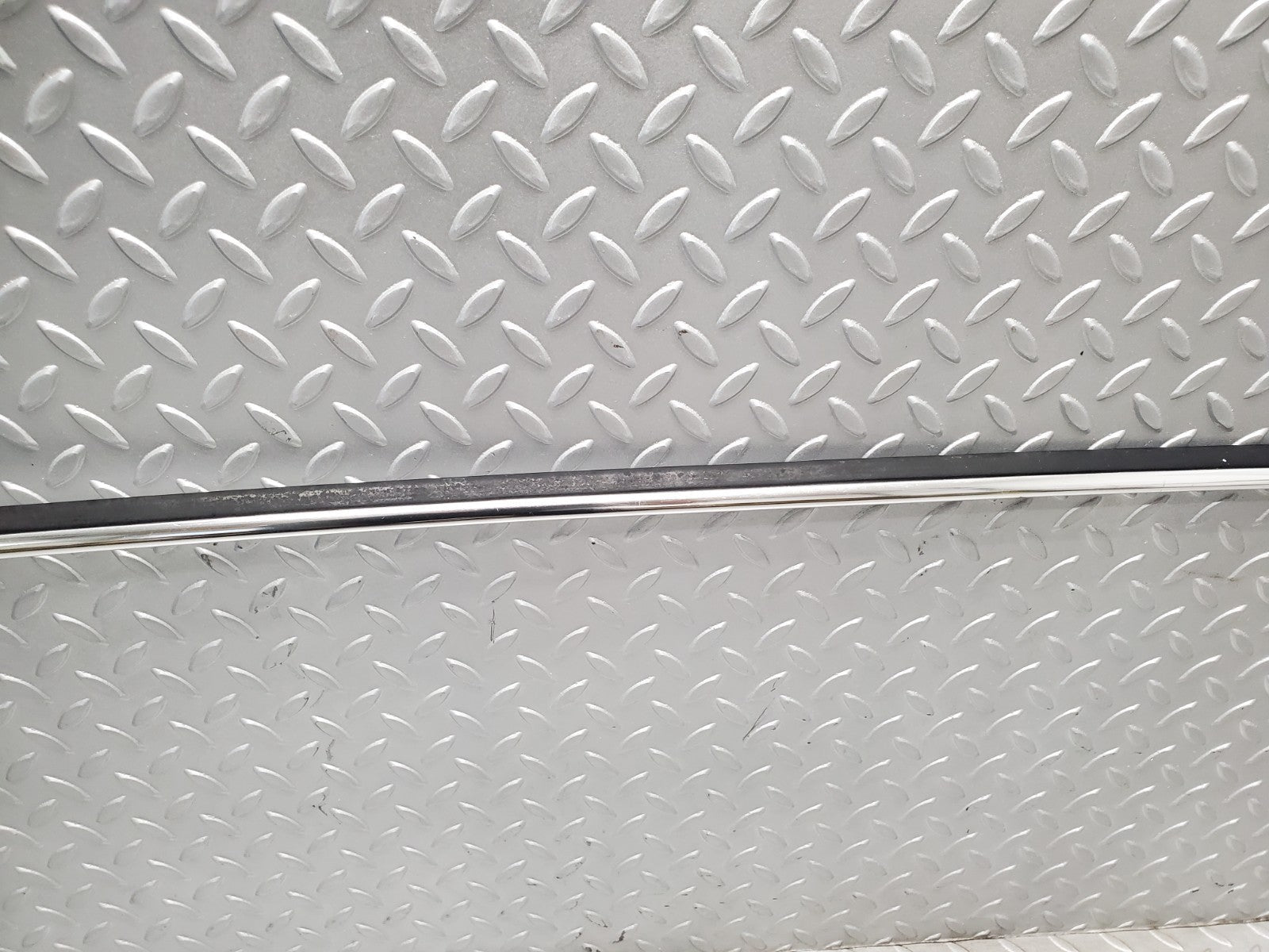 47356305