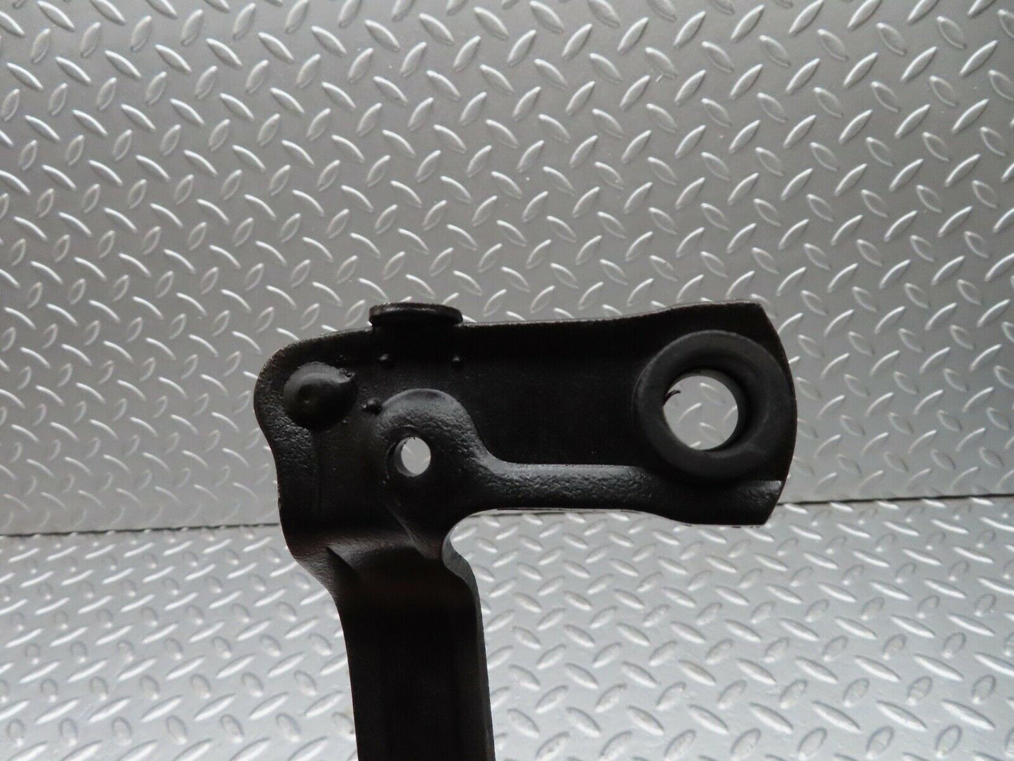 18246 Mercedes-Benz W111 220SE Coupe Clutch Pedal