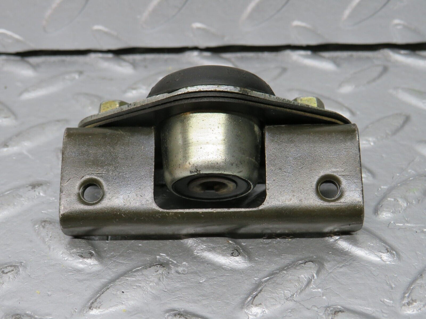 39723 Mercedes-Benz R129 320SL Coupe Roof Lock Latch 1296300320