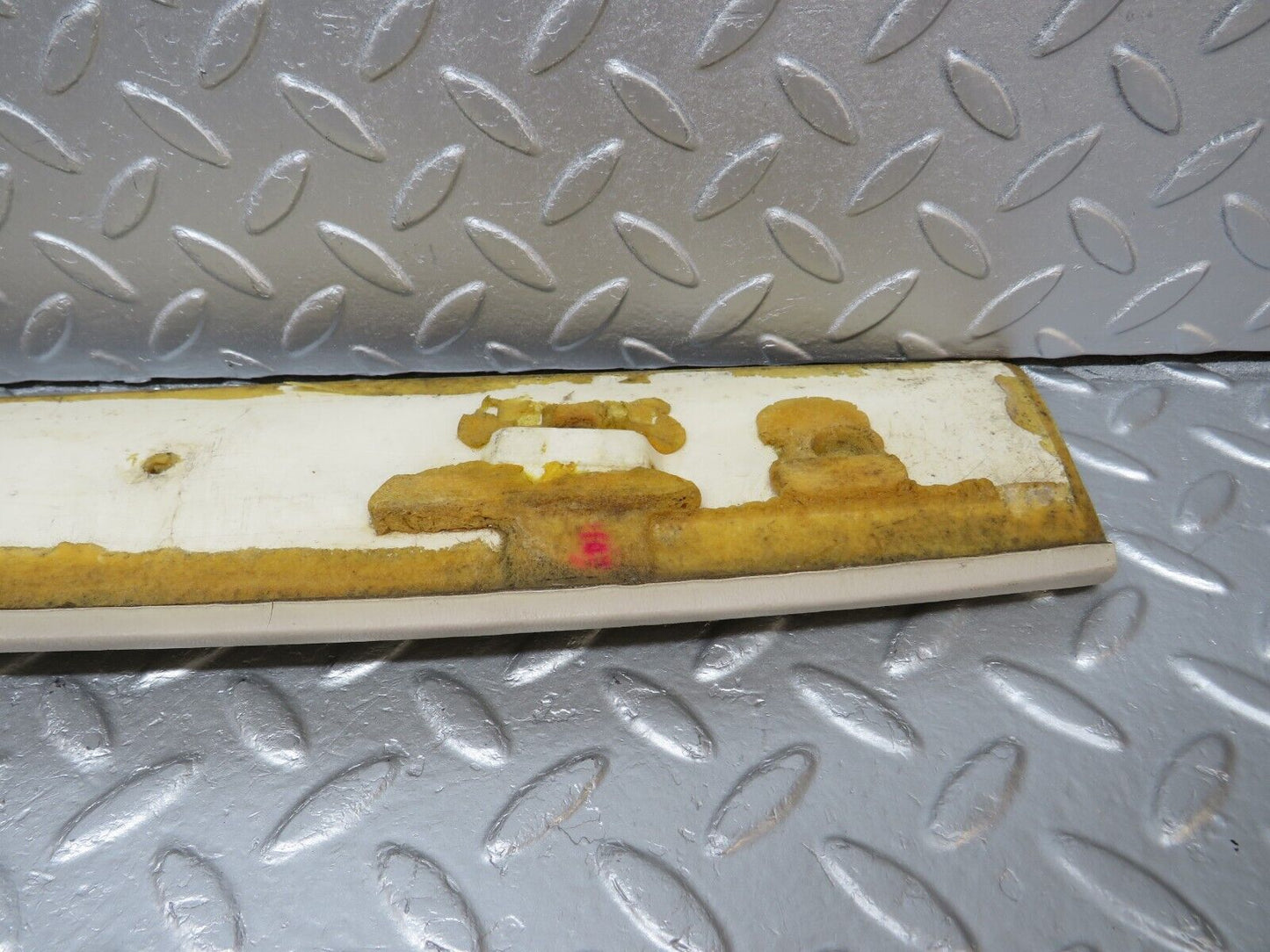 40191 Mercedes-Benz R107 Hardtop Rear Headlining Panel Beige