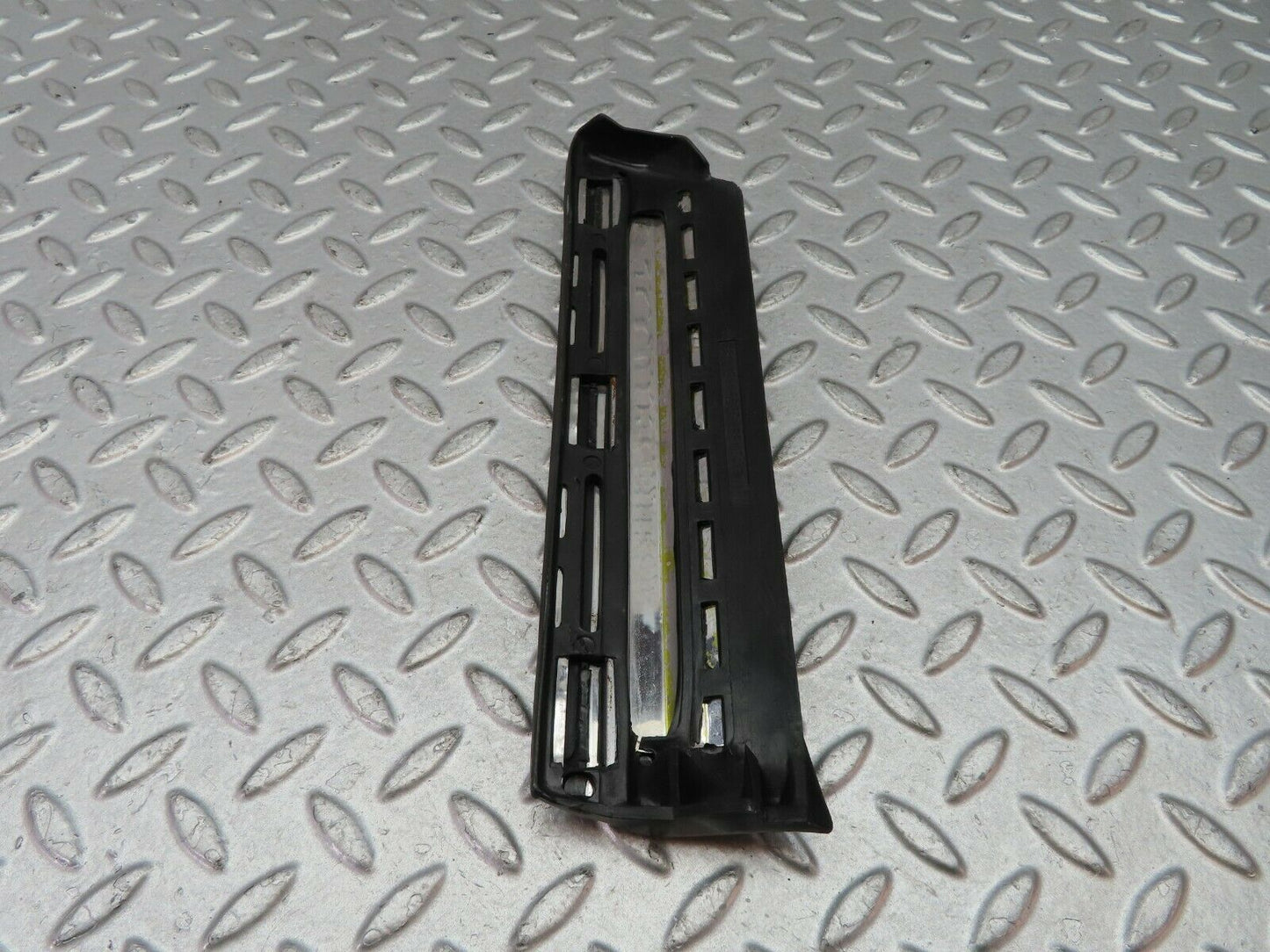 9591 Mercedes-Benz C123 280CE Coupe Front Left Fender Lower Moulding Trim